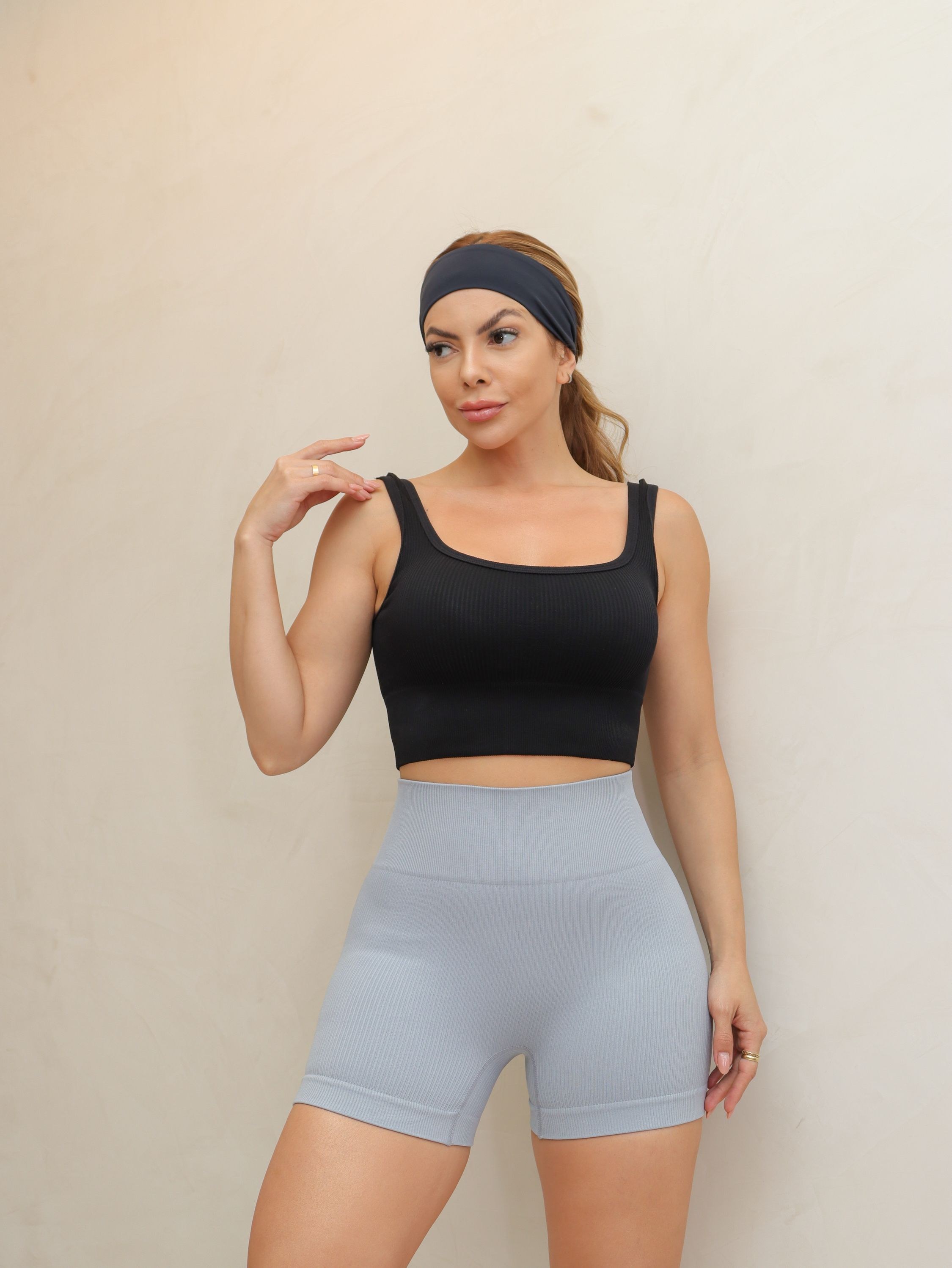 Short Academia Lisa Canelada Tecido Poliamida