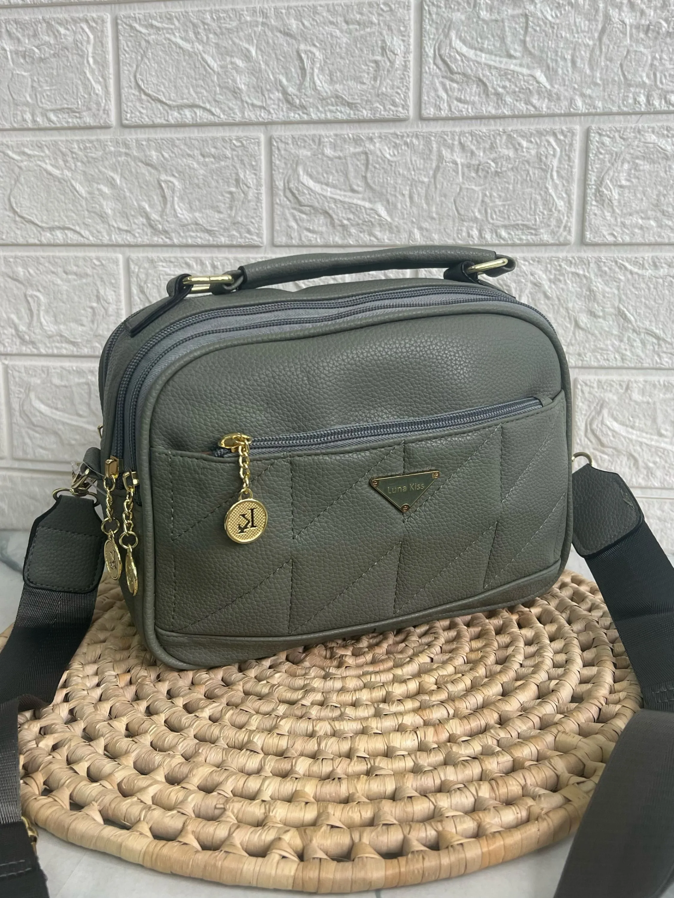 Bolsa média feminina alça de mão e transversal LK-2548