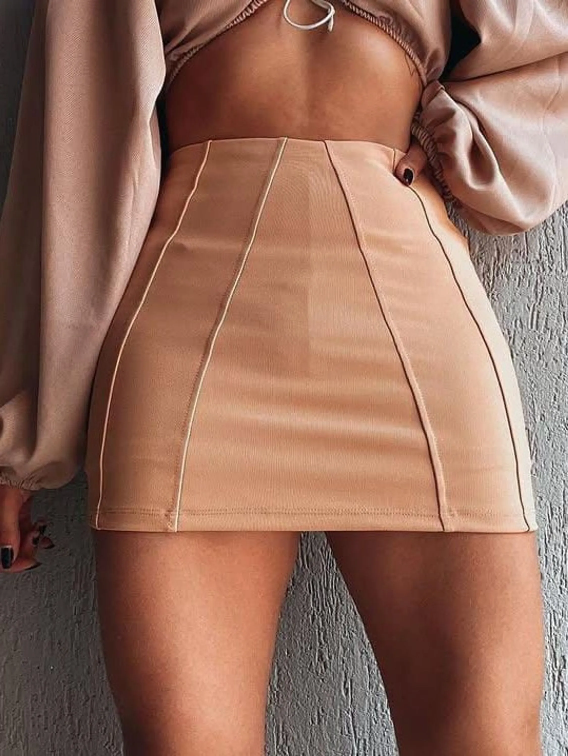 Short Saia Bengaline Com Elastano ⭐⭐