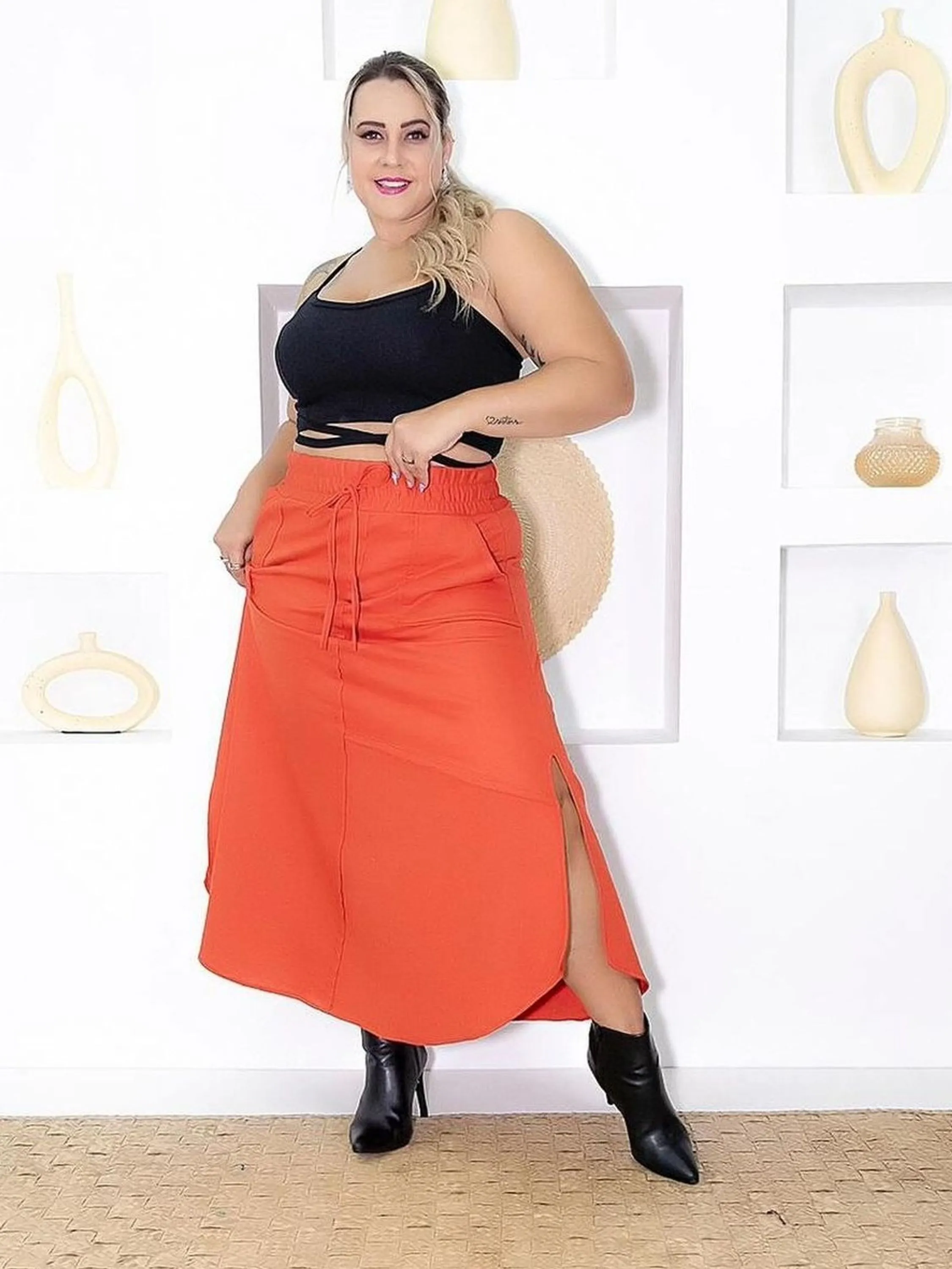 Saia Longa Plus Size Moletinho Fenda Lateral