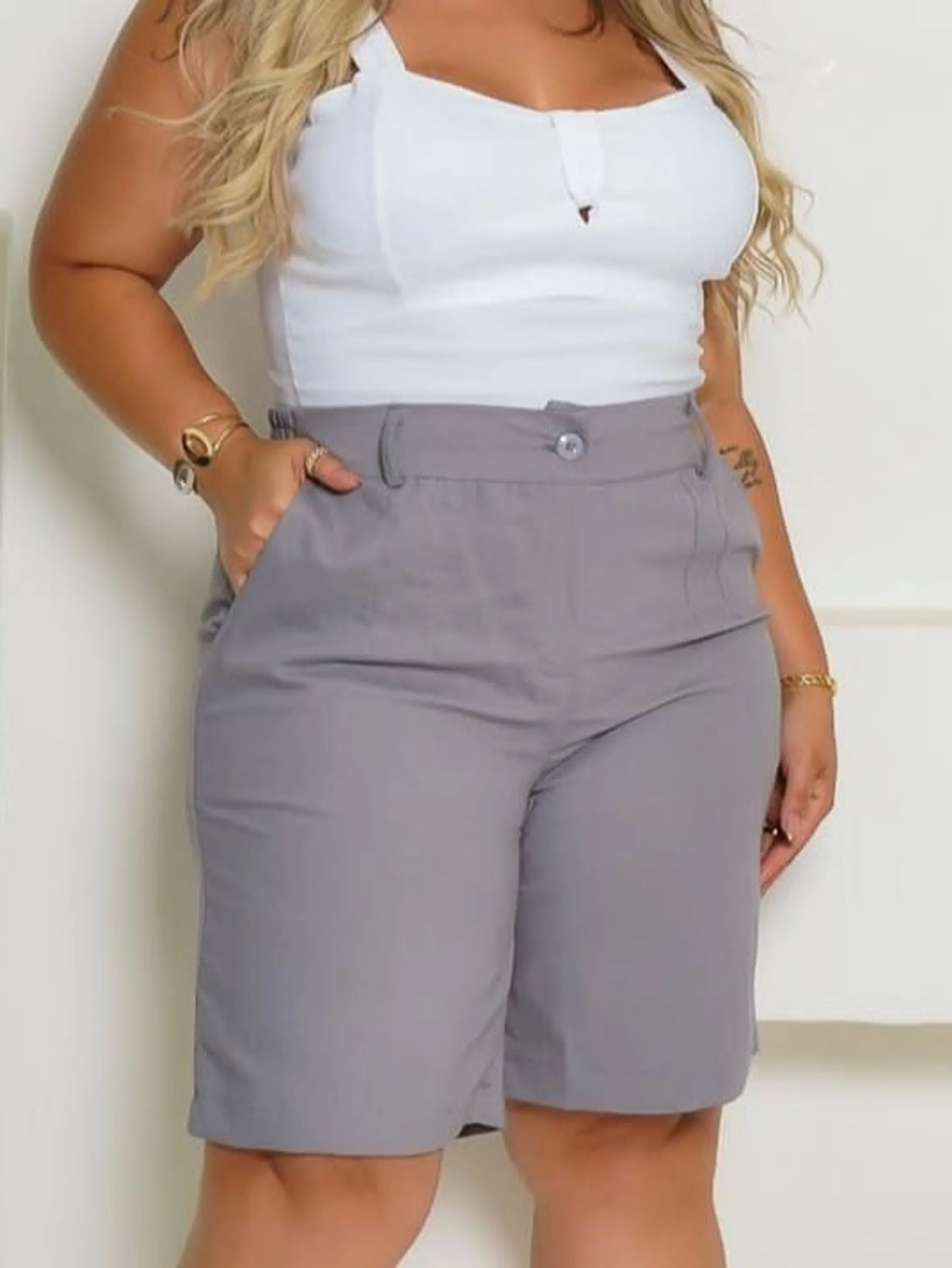 Bermuda Feminina Plus Size com Elástico ⭐