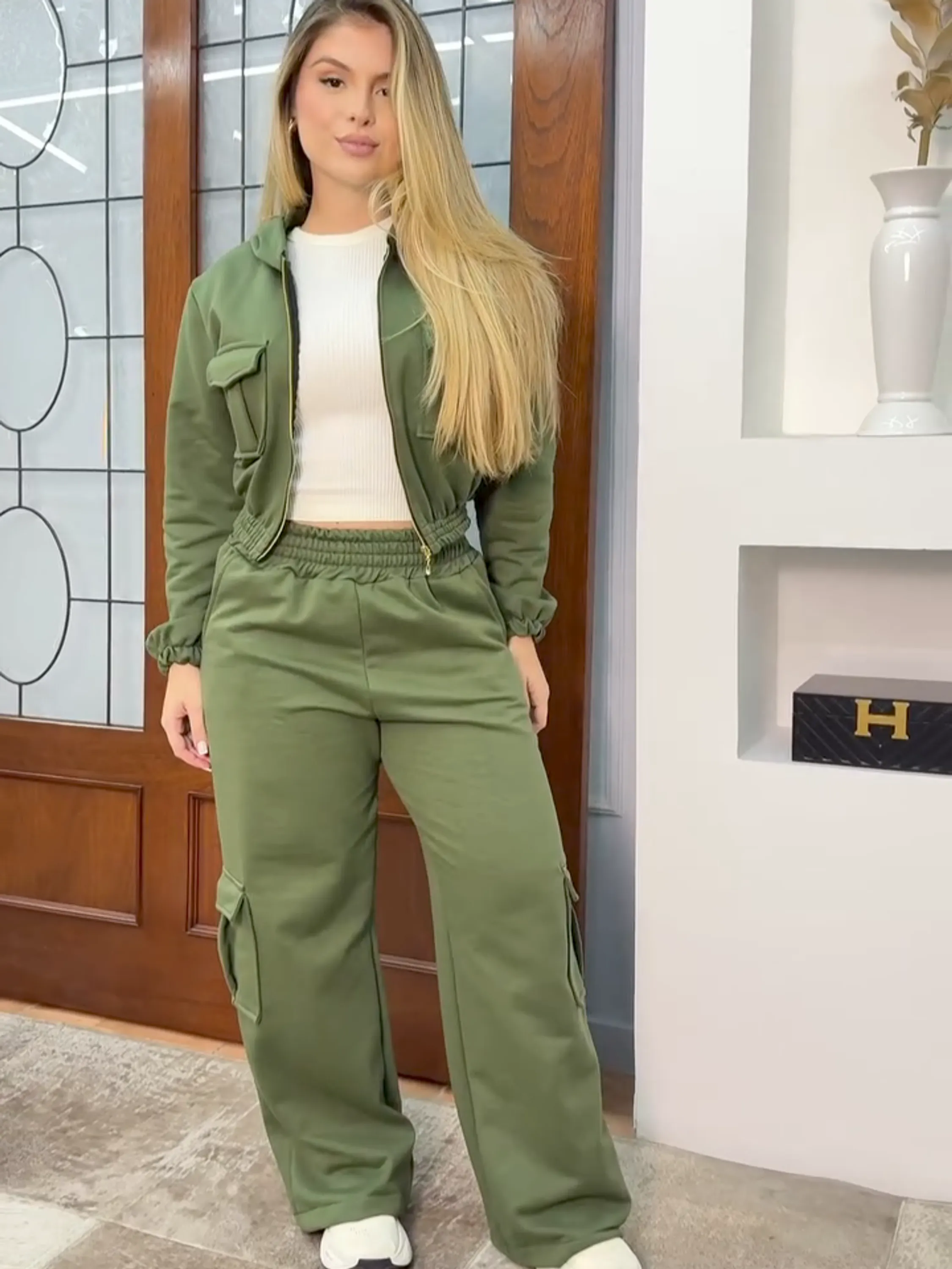 Conjunto Feminino Calça Pantalona Cargo ⭐