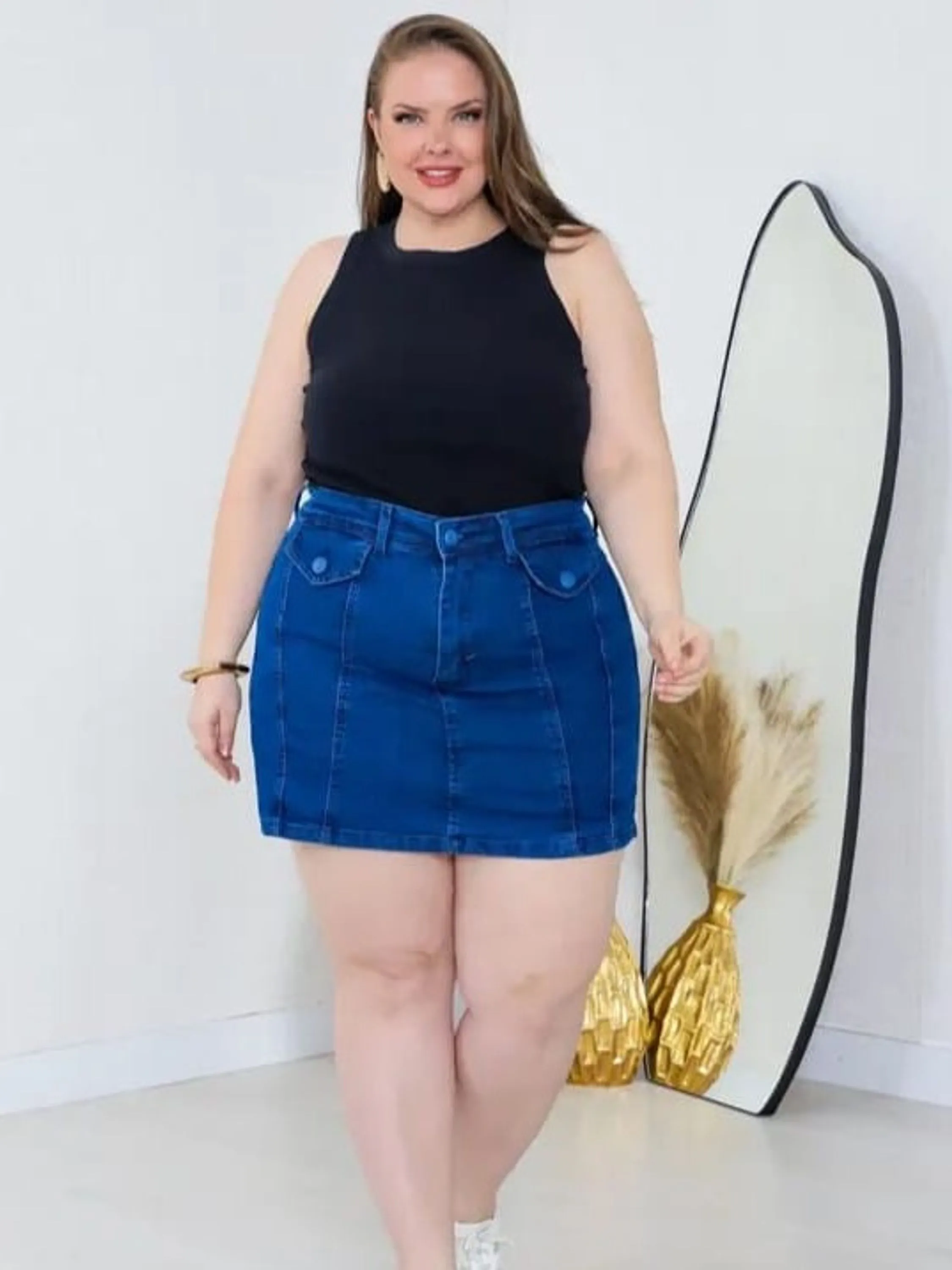 Short Saia Jeans Plus Size com Lycra ⭐