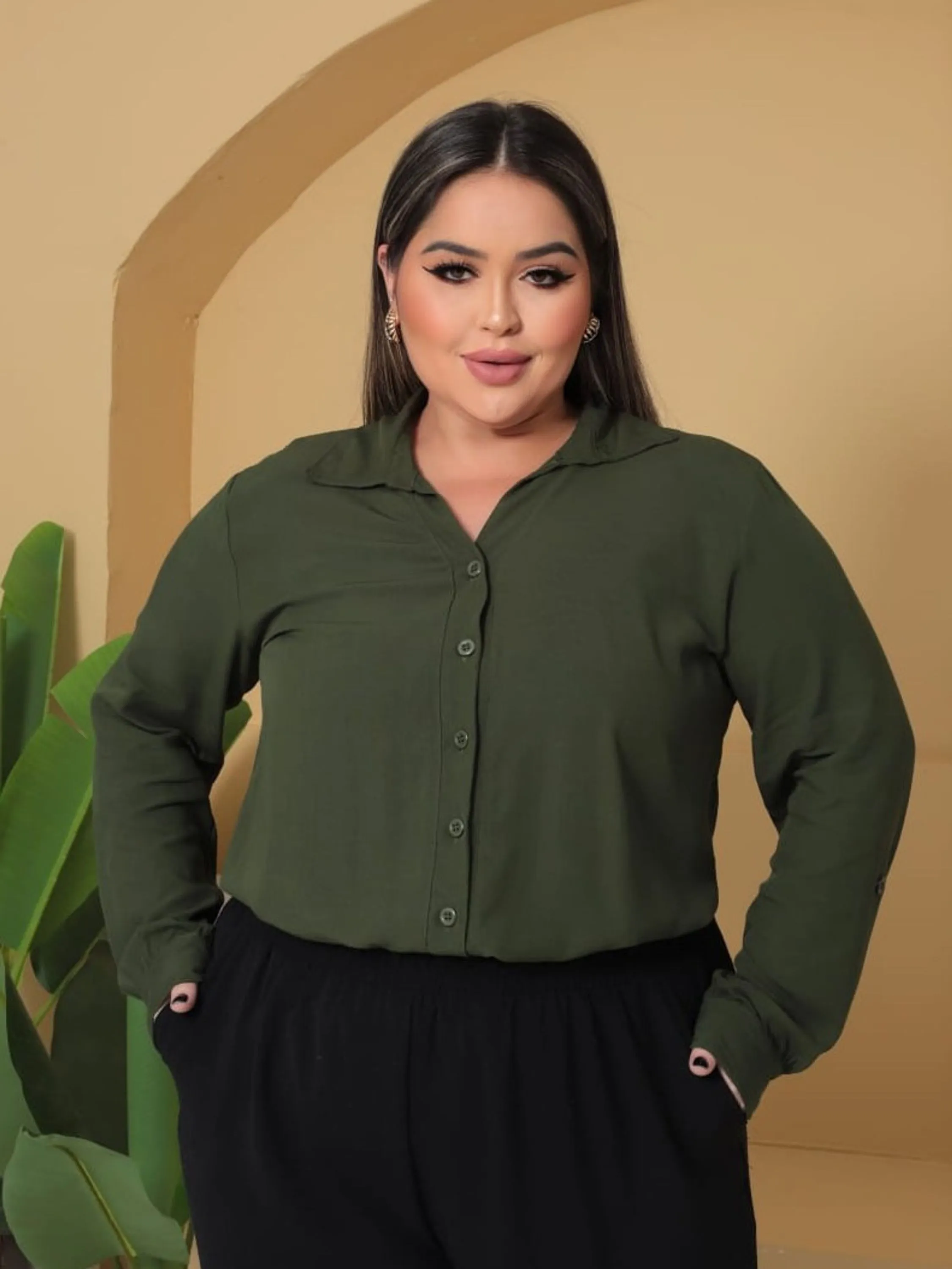 Camisa Feminina Social Manga Longa Plus Size ⭐