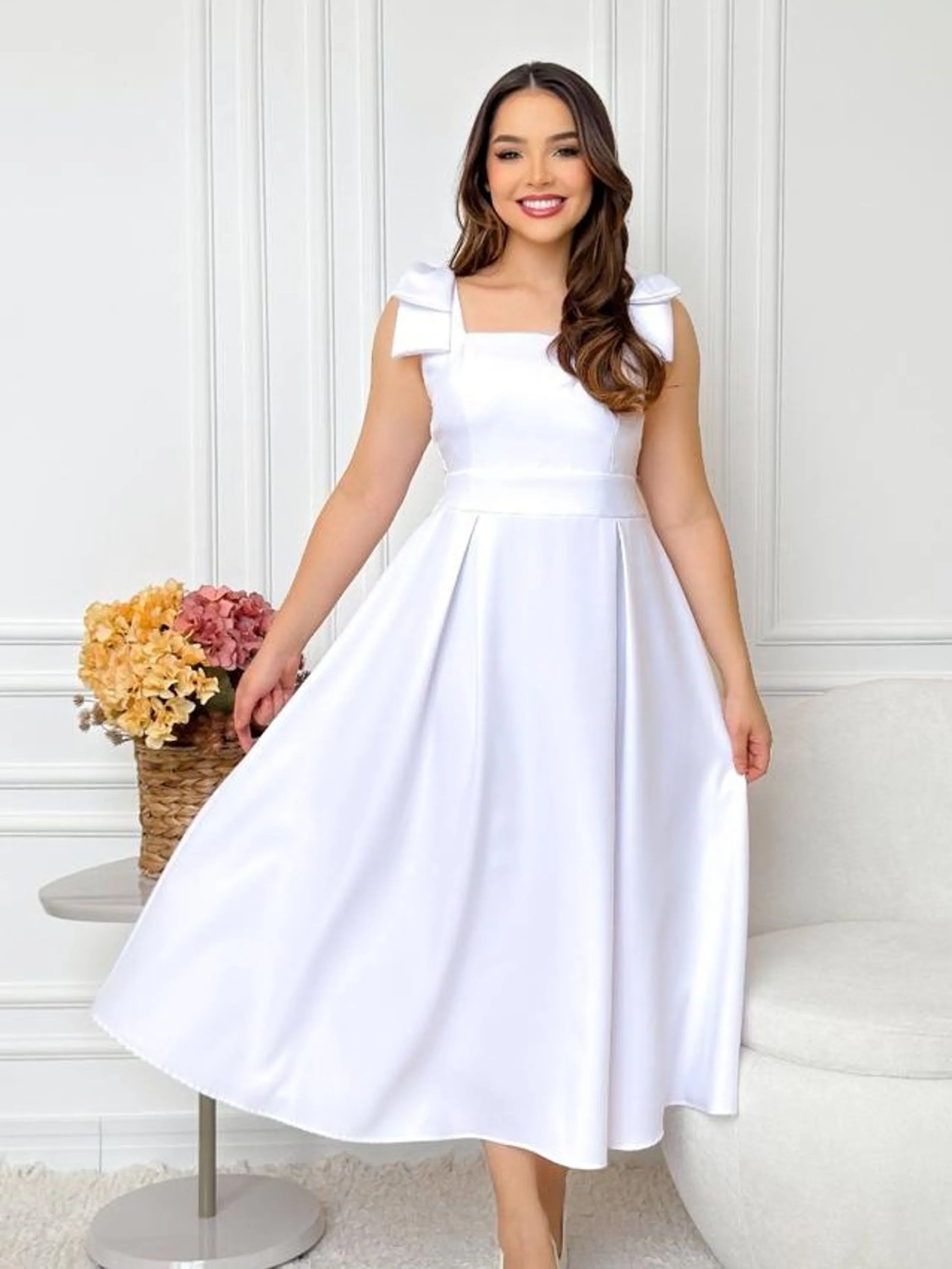 Vestido Midi em Alfaiataria ⭐