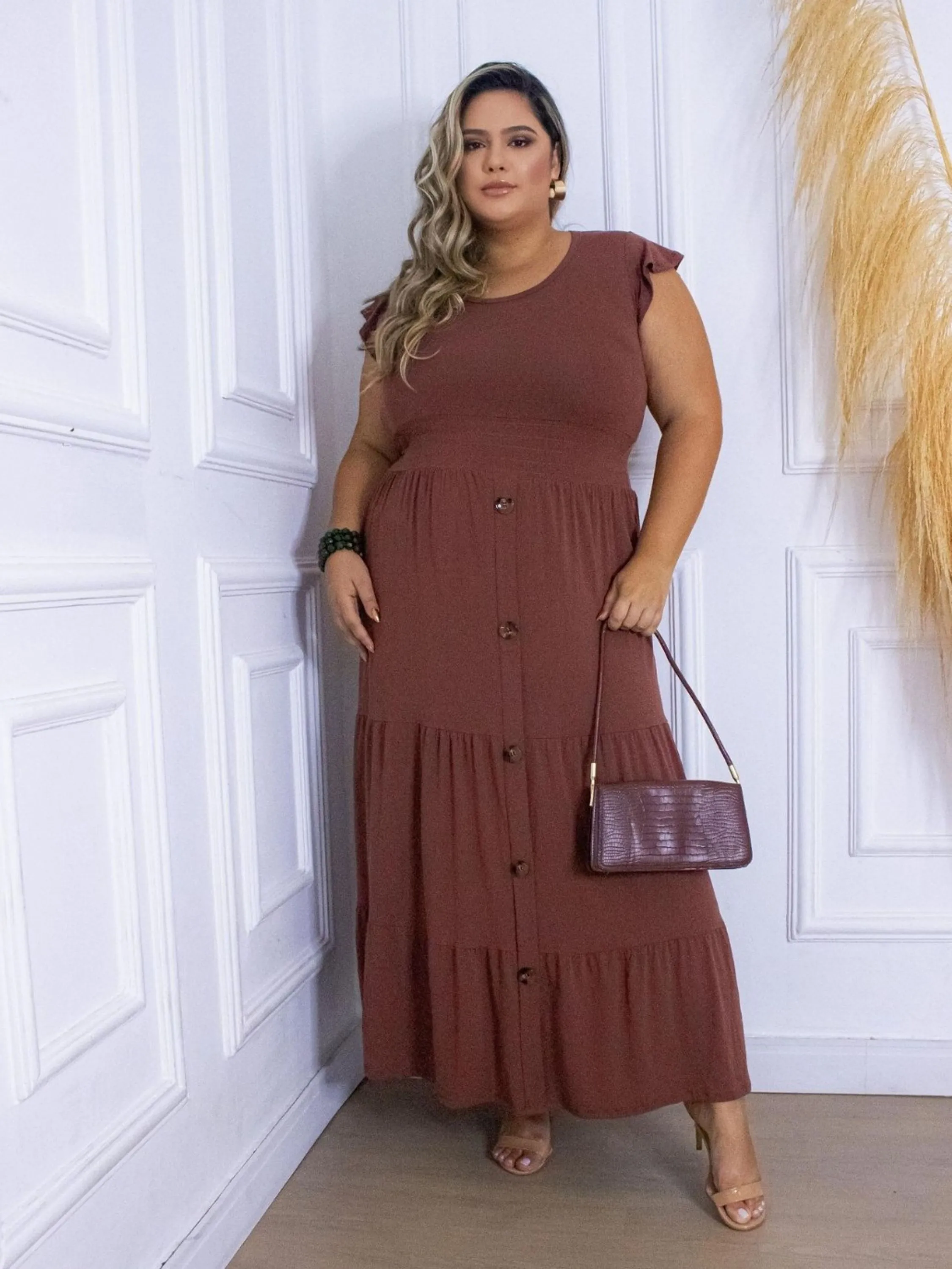 Vestido Longo Plus Size 3 Marias Botão