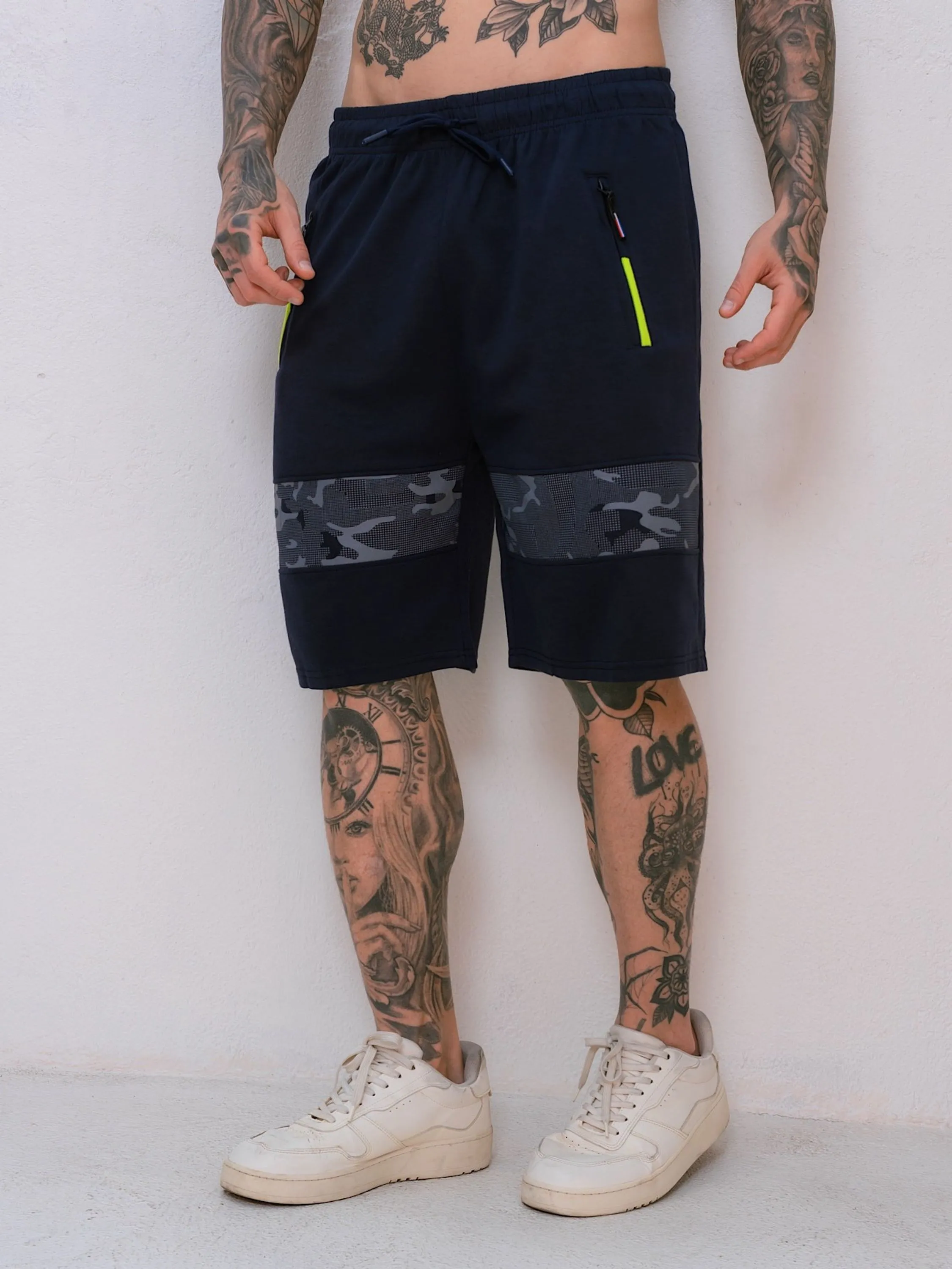 Bermuda  moletom masculina /Bolsos com ziper /Cintura