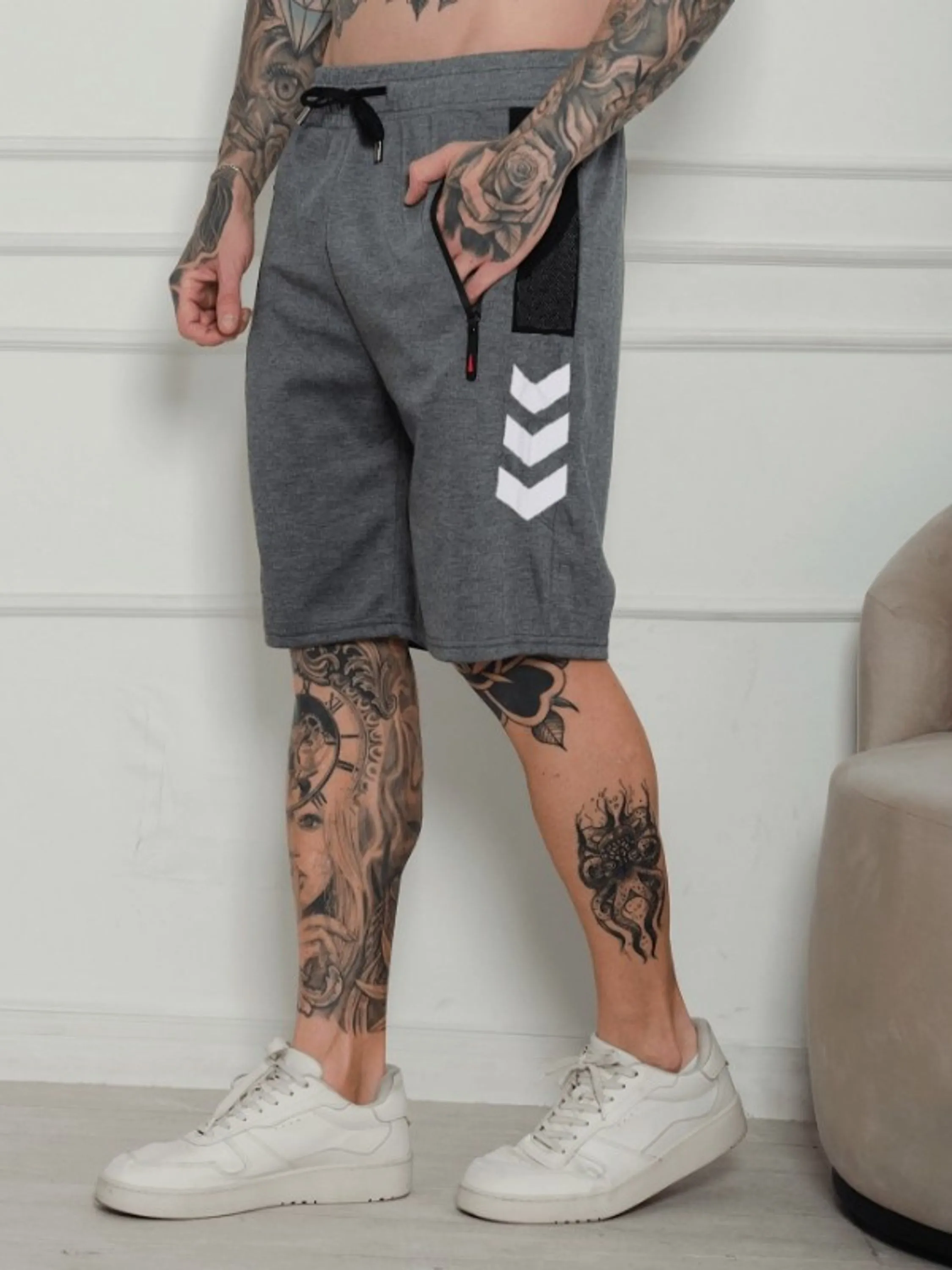Bermuda  moletom masculina /Bolsos com ziper /Cintura