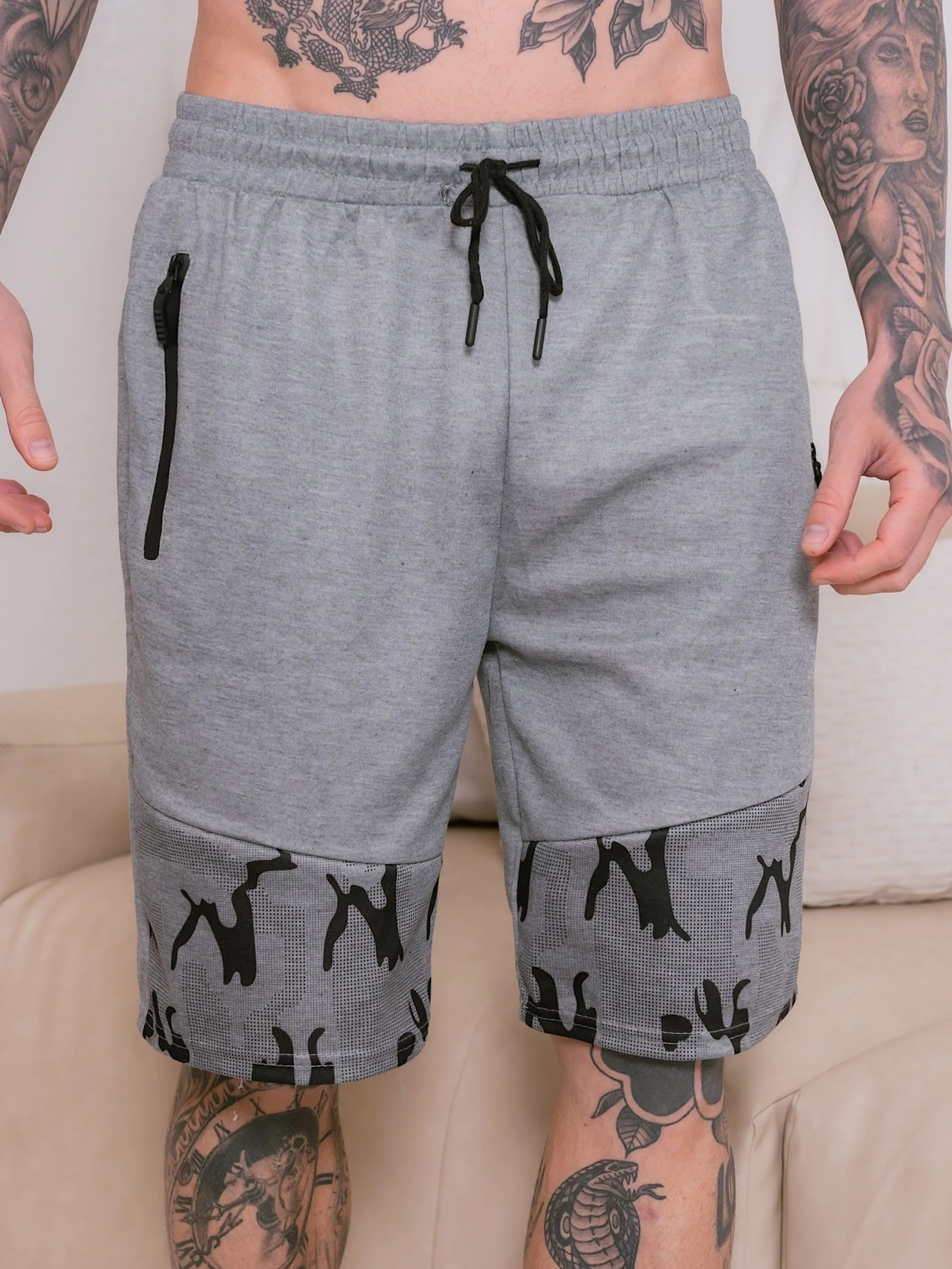 Bermuda  moletom masculina /Bolsos com ziper /Cintura