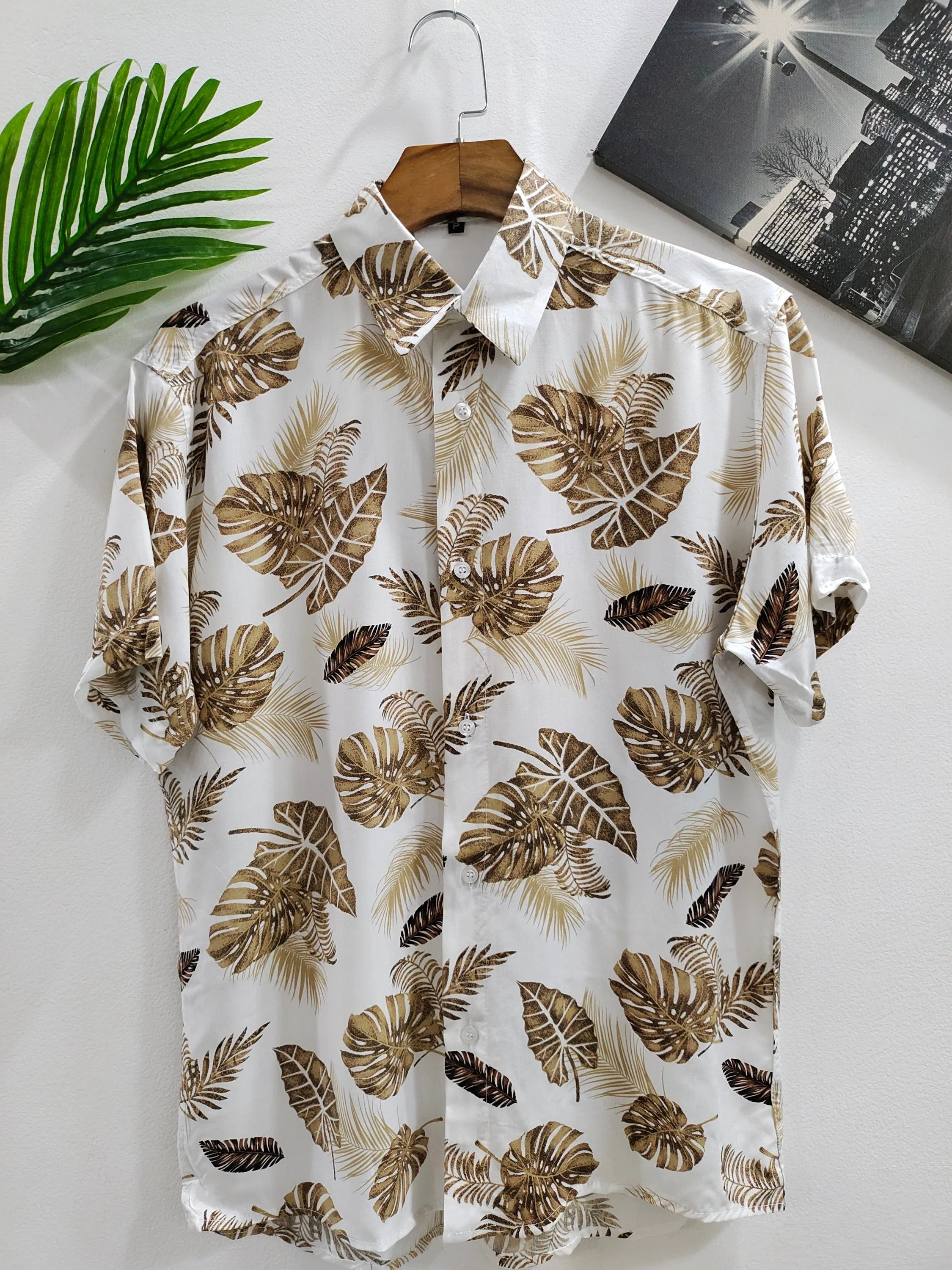 Camisa Floral Havaiana Praia Verão Masculino Manga Curta De Botão Tecido100% Viscose  encolhe um pouquinh