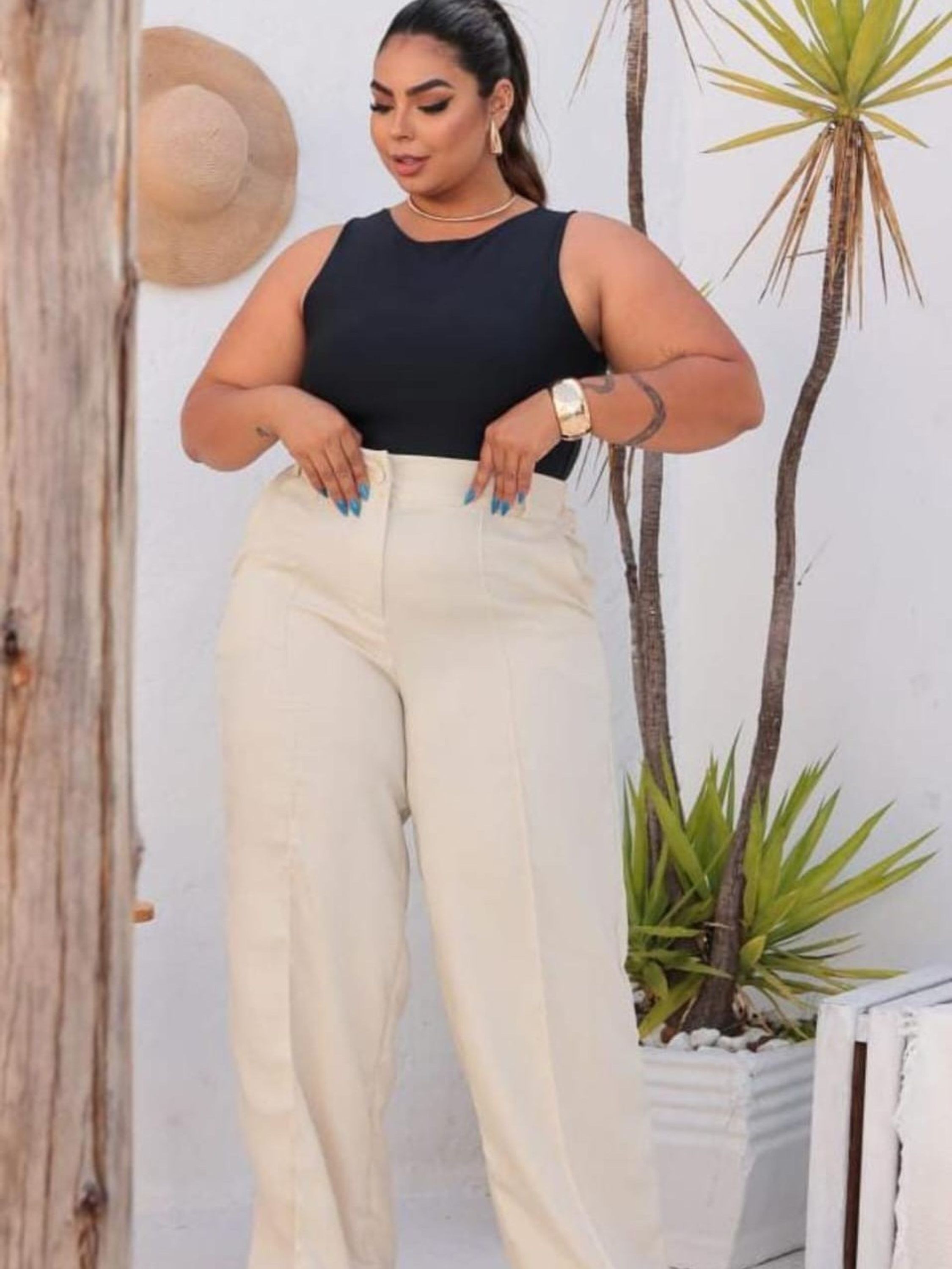 Calça plus size alfaiataria