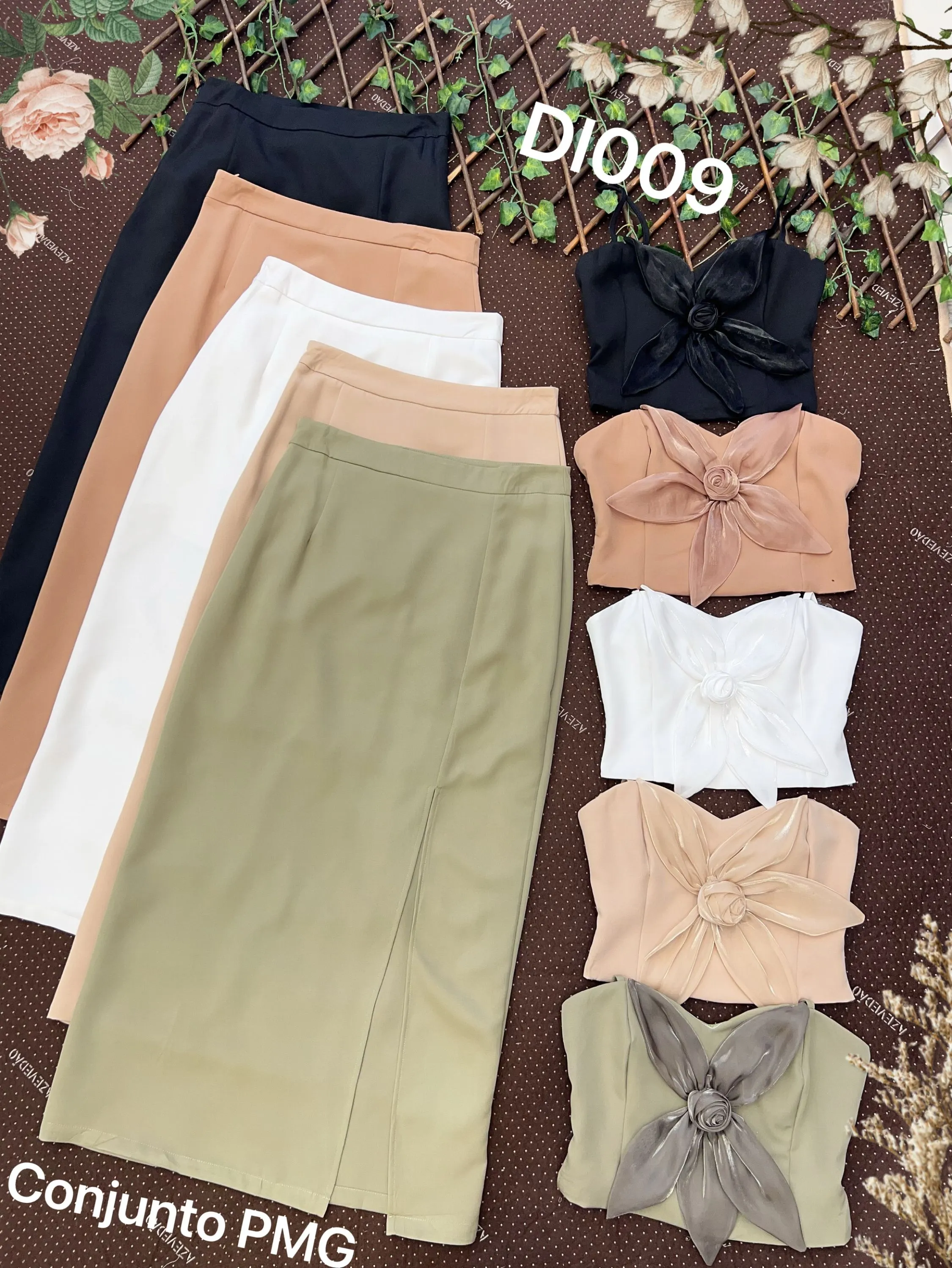 Conjunto com cropped com saia