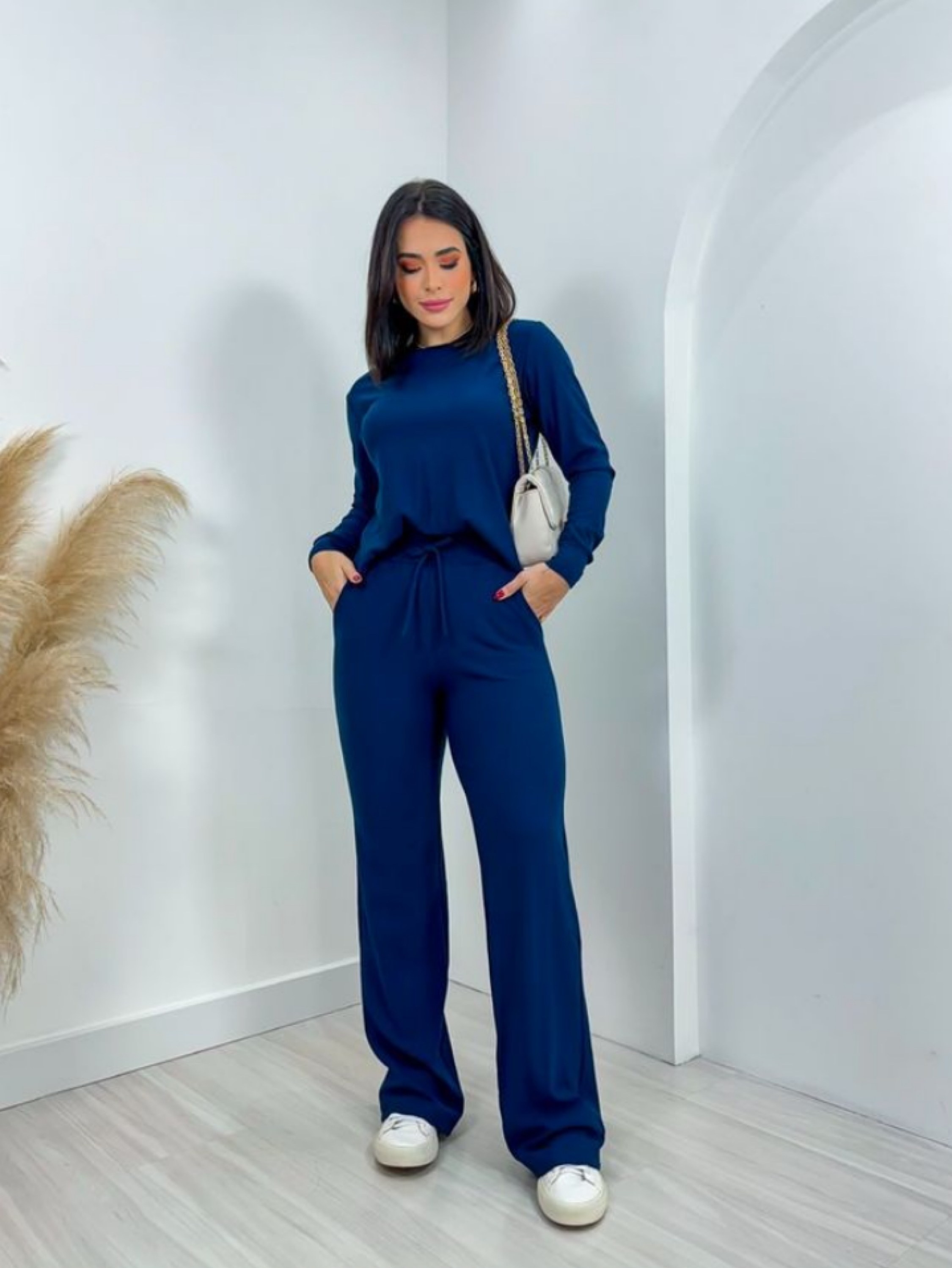 Conjunto calça Reta com blusa Moletinho