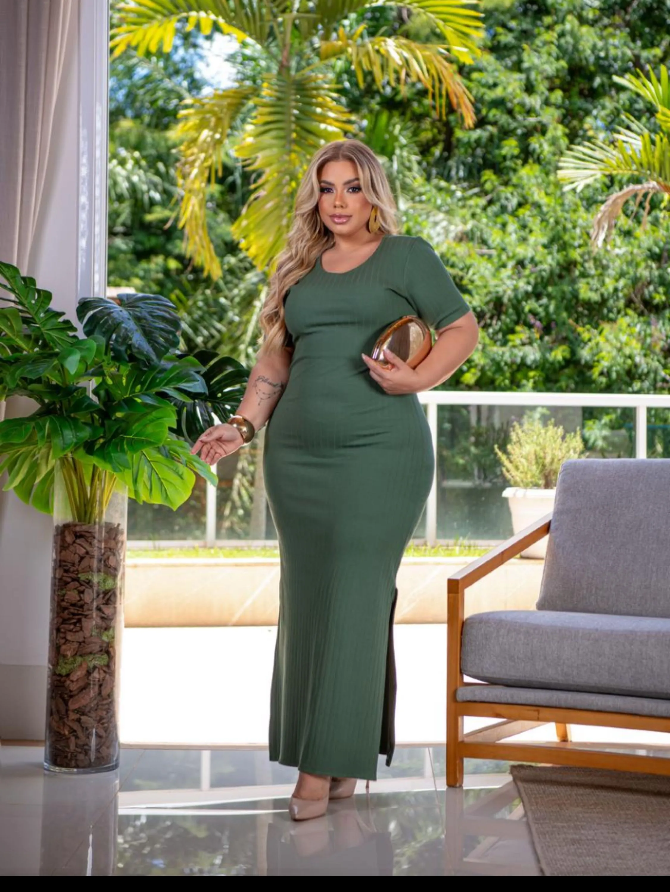 Vestido lingueta plus size tecido canelado/algodão