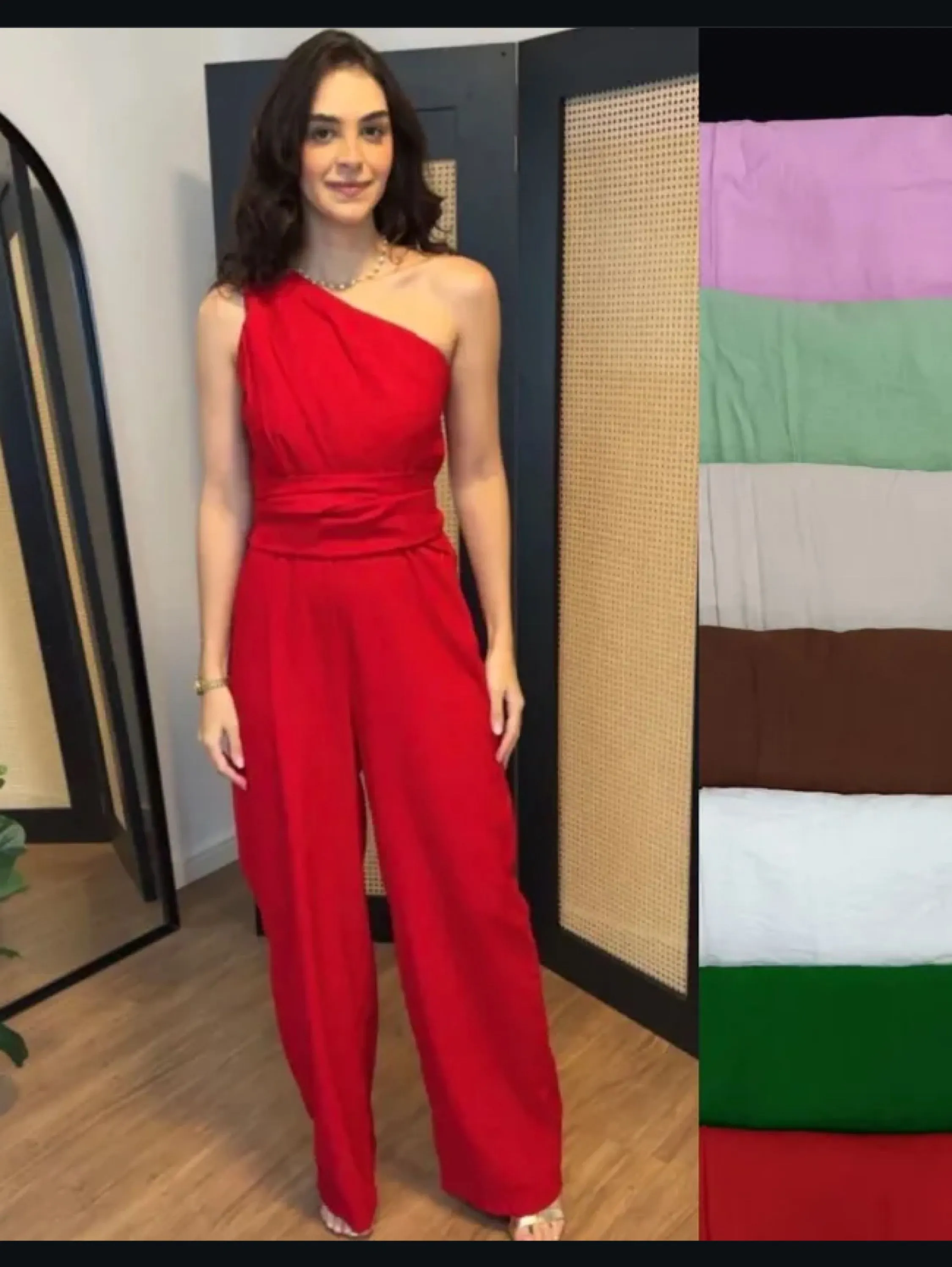 Macacão Pantalona de uma manga