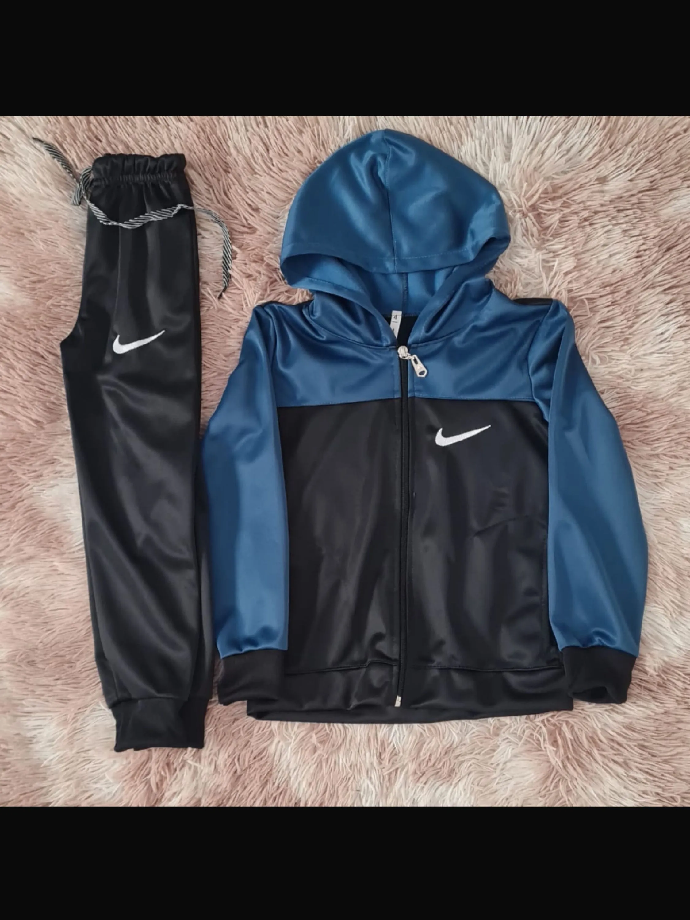 Conjunto infantil Nike tecido chimpa flanelado