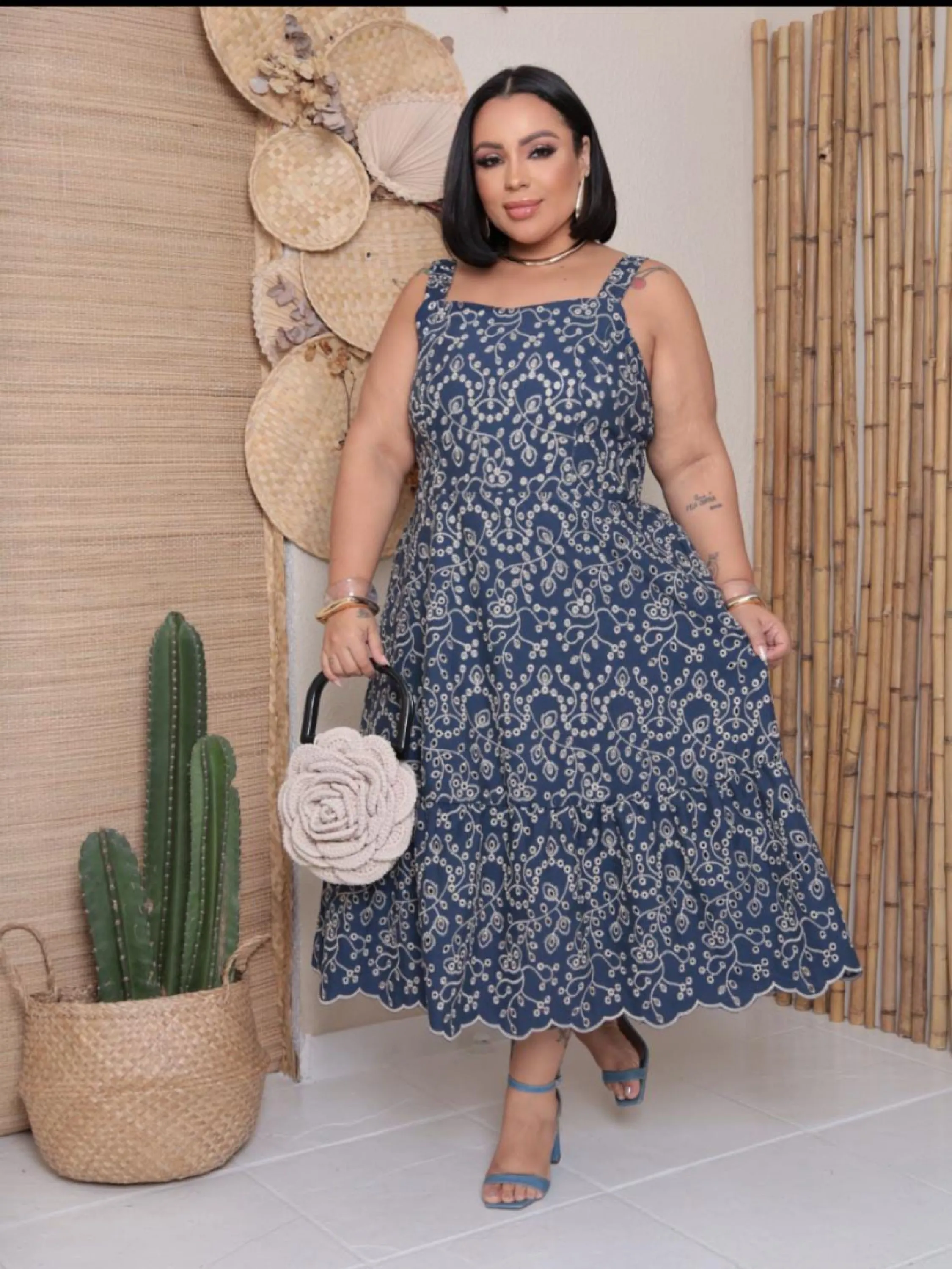 Vestido longuete ,alças largas plus size