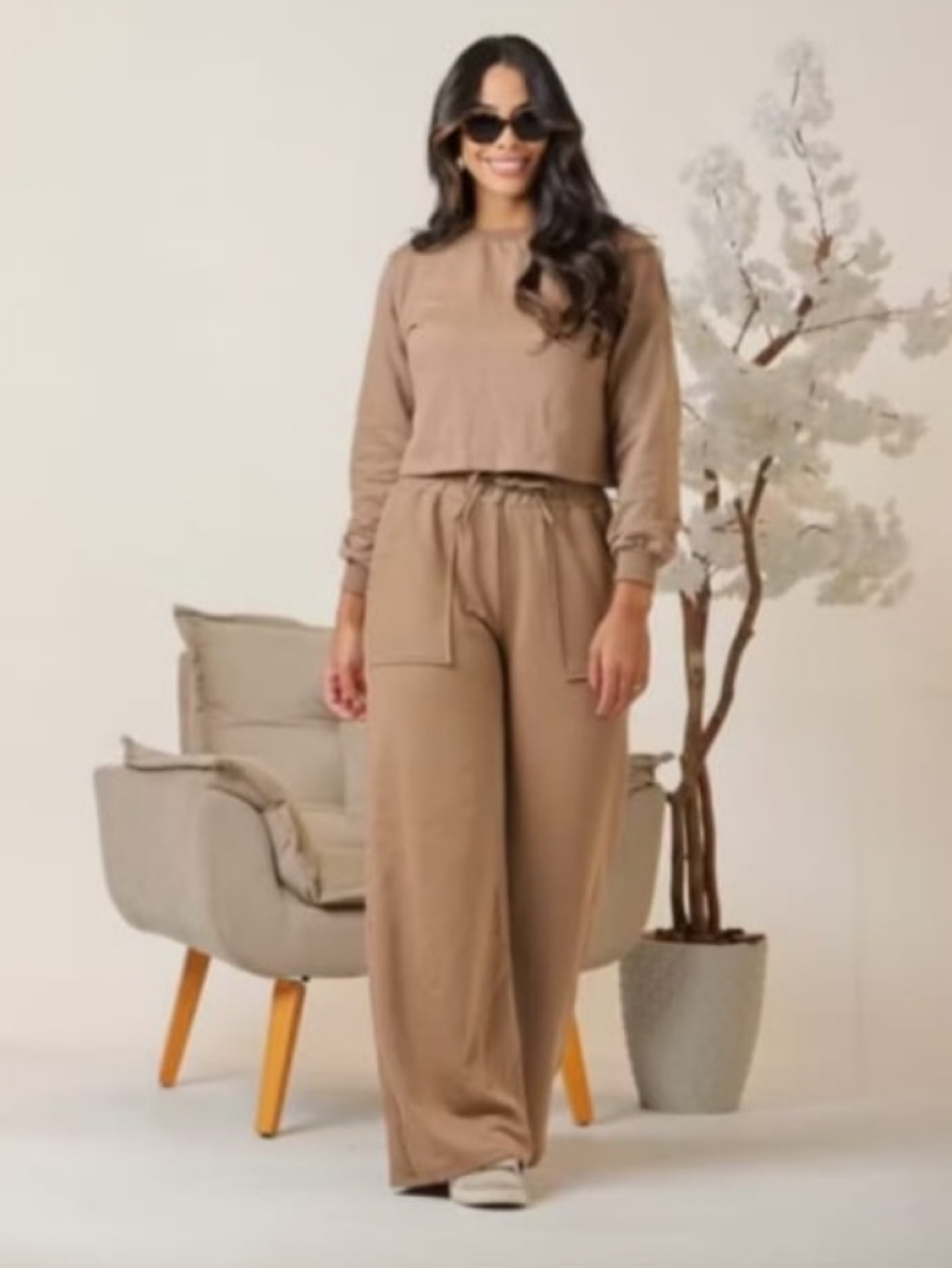 Conjunto Pantalona e blusa crooped