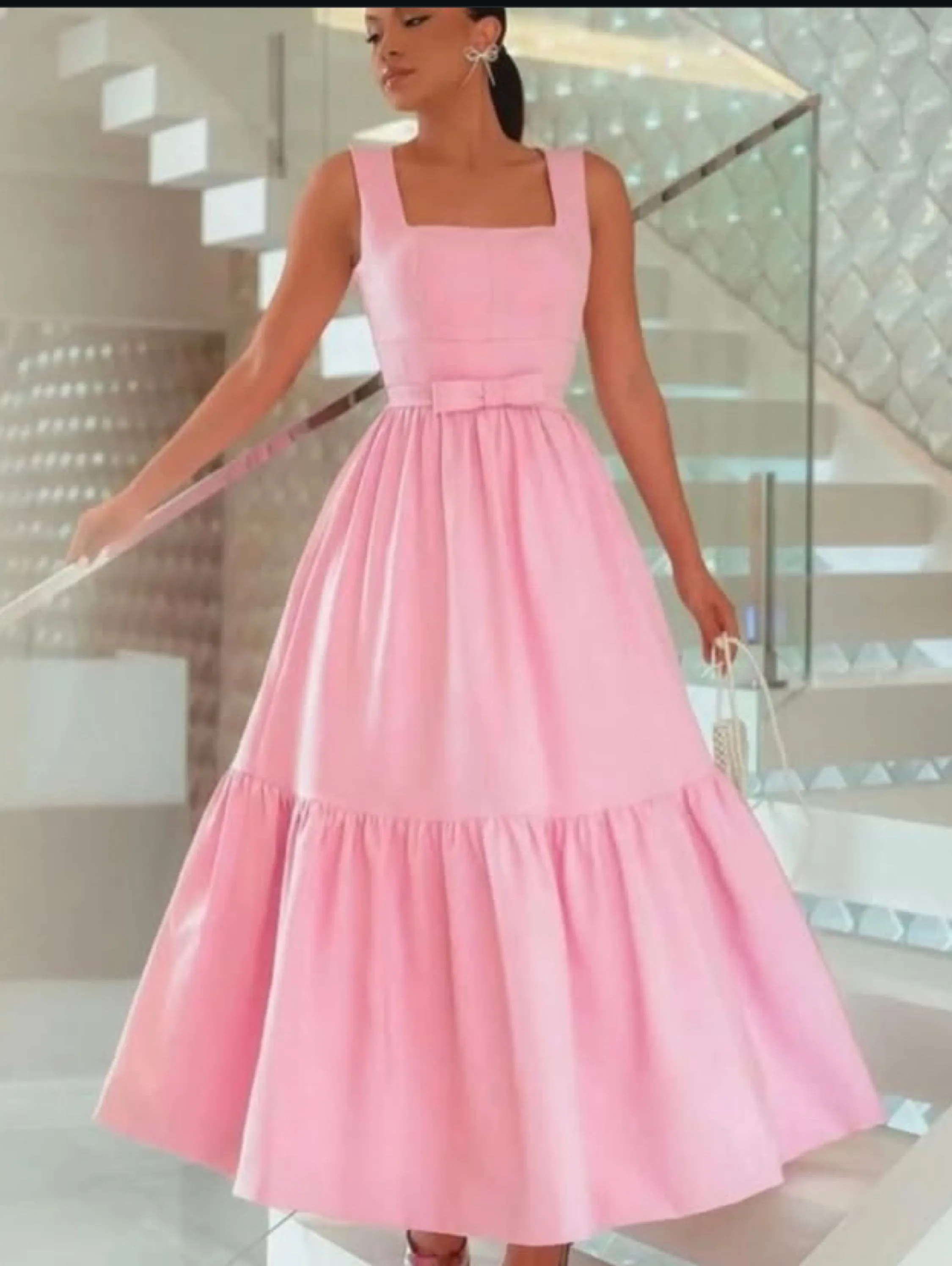 Vestido longo regata com faixa de laço