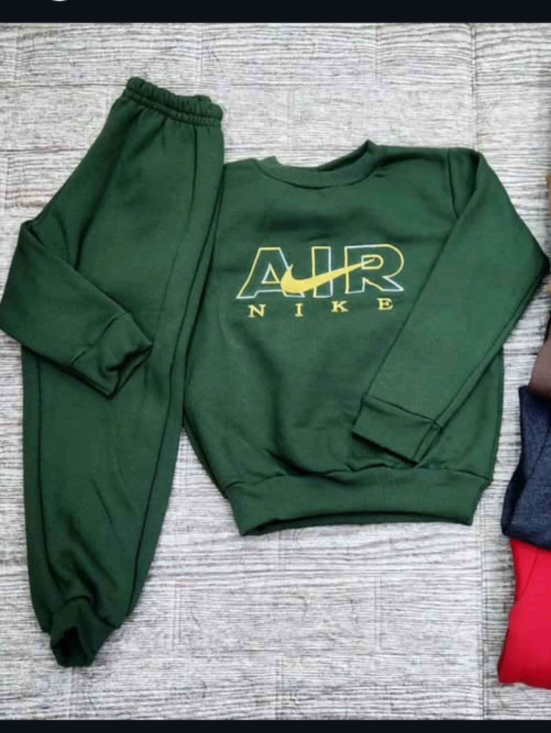 Conjunto de moletom forrado juvenil Nike