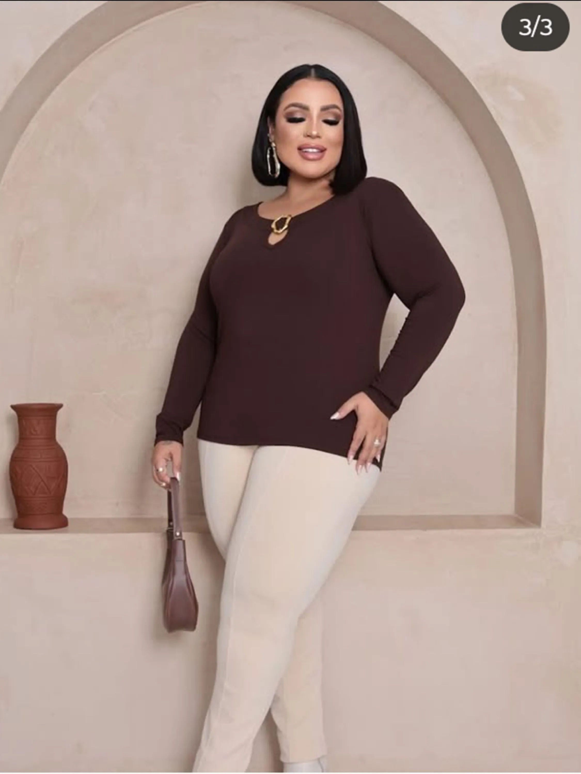Blusa manga longa detalhe de fivela Plus size