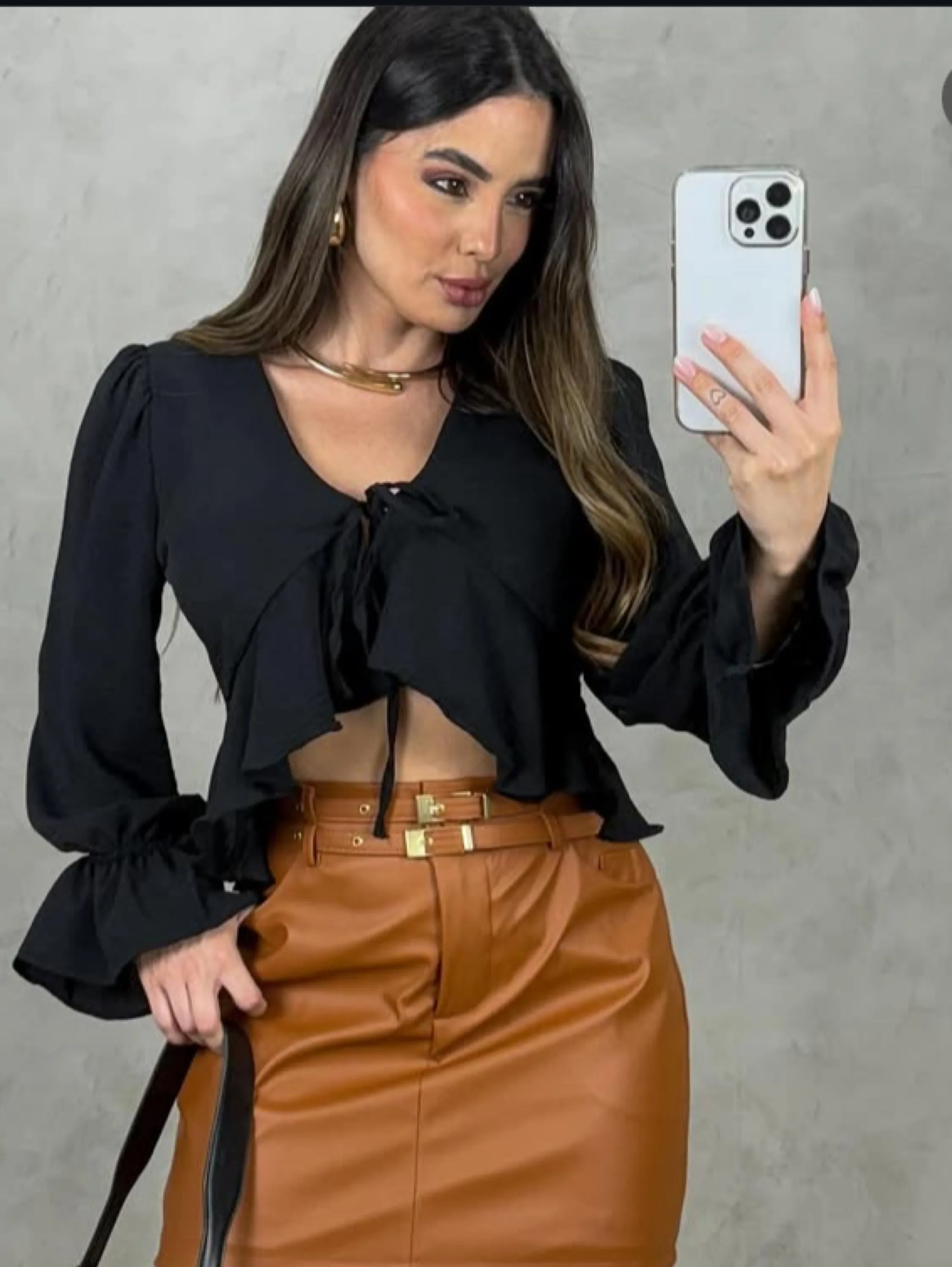 Batá Cropped manga longa tecido Duna