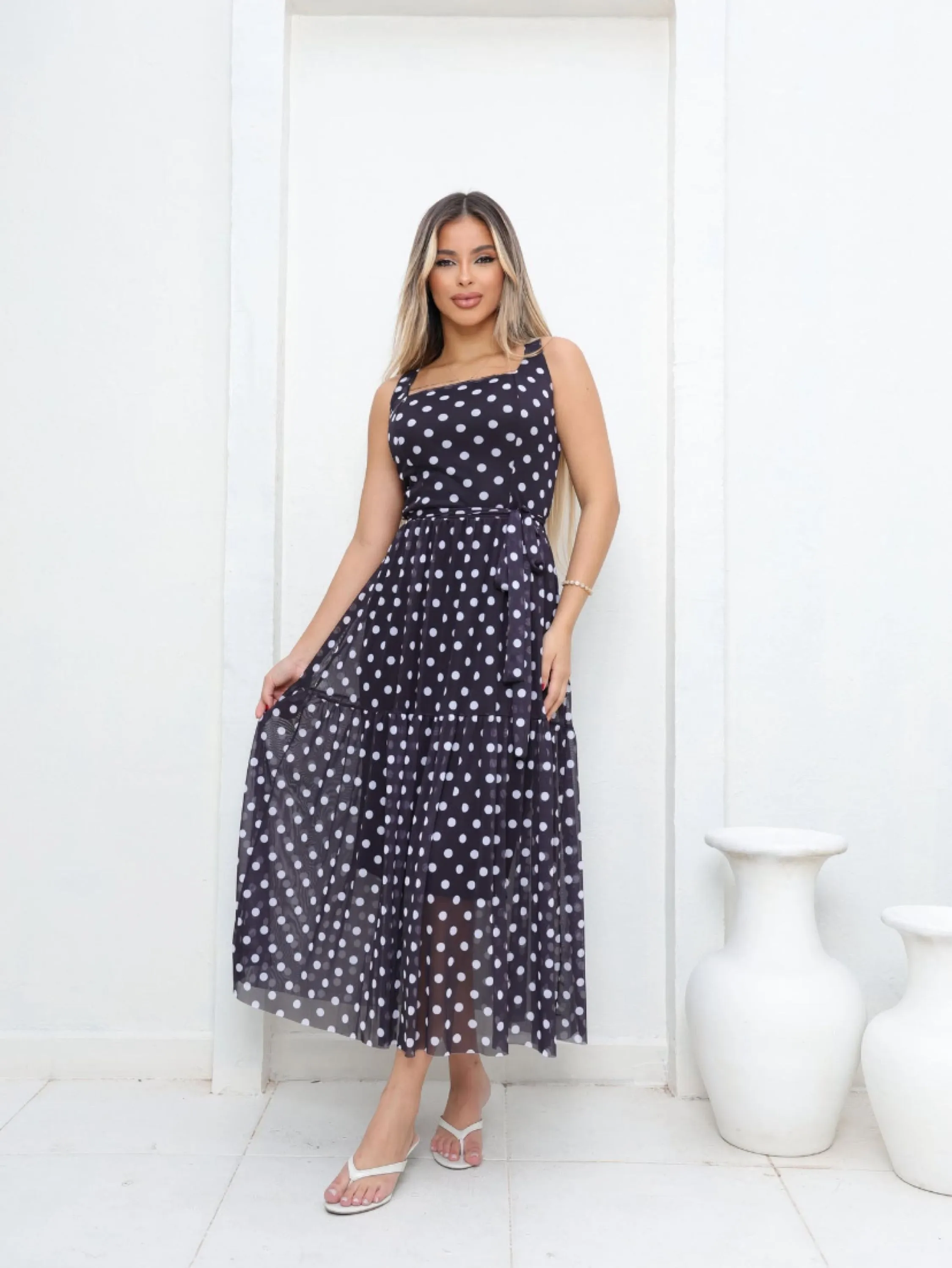 Vestido longuete bolinha de alça grossa