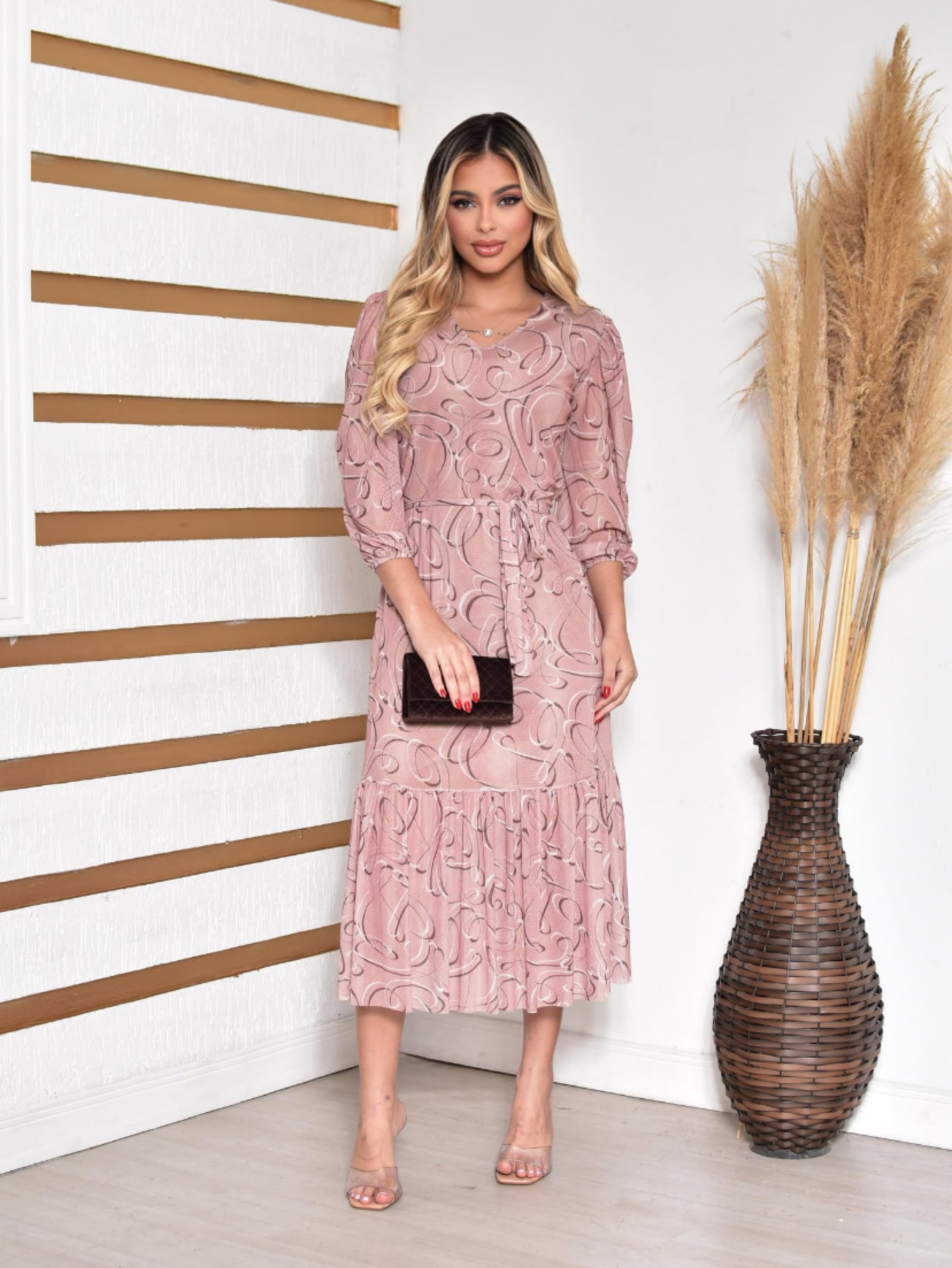 Vestido mídi manga 3/4 estampas variadas