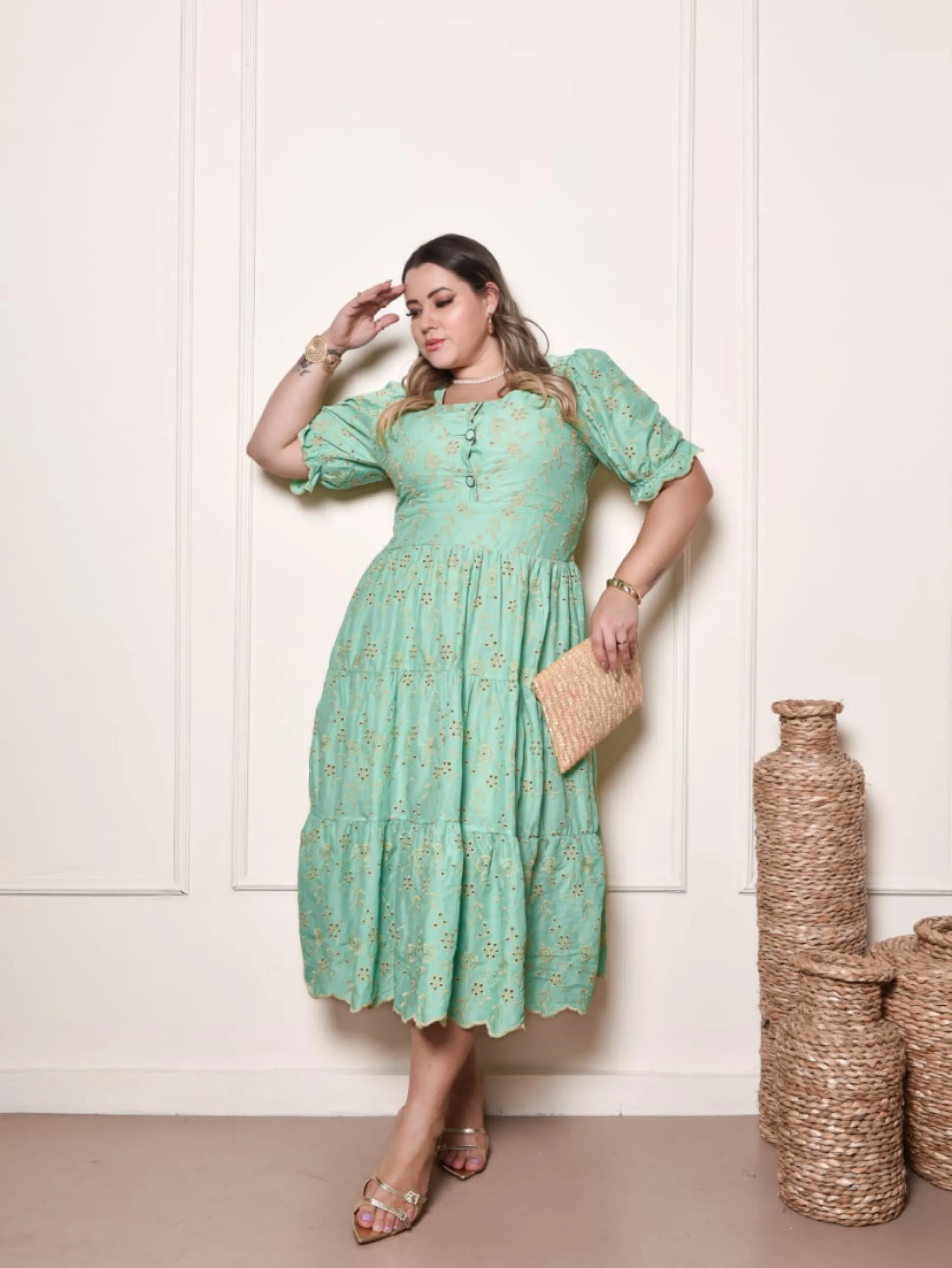 Vestido longuete manga princesa em lesse forrado