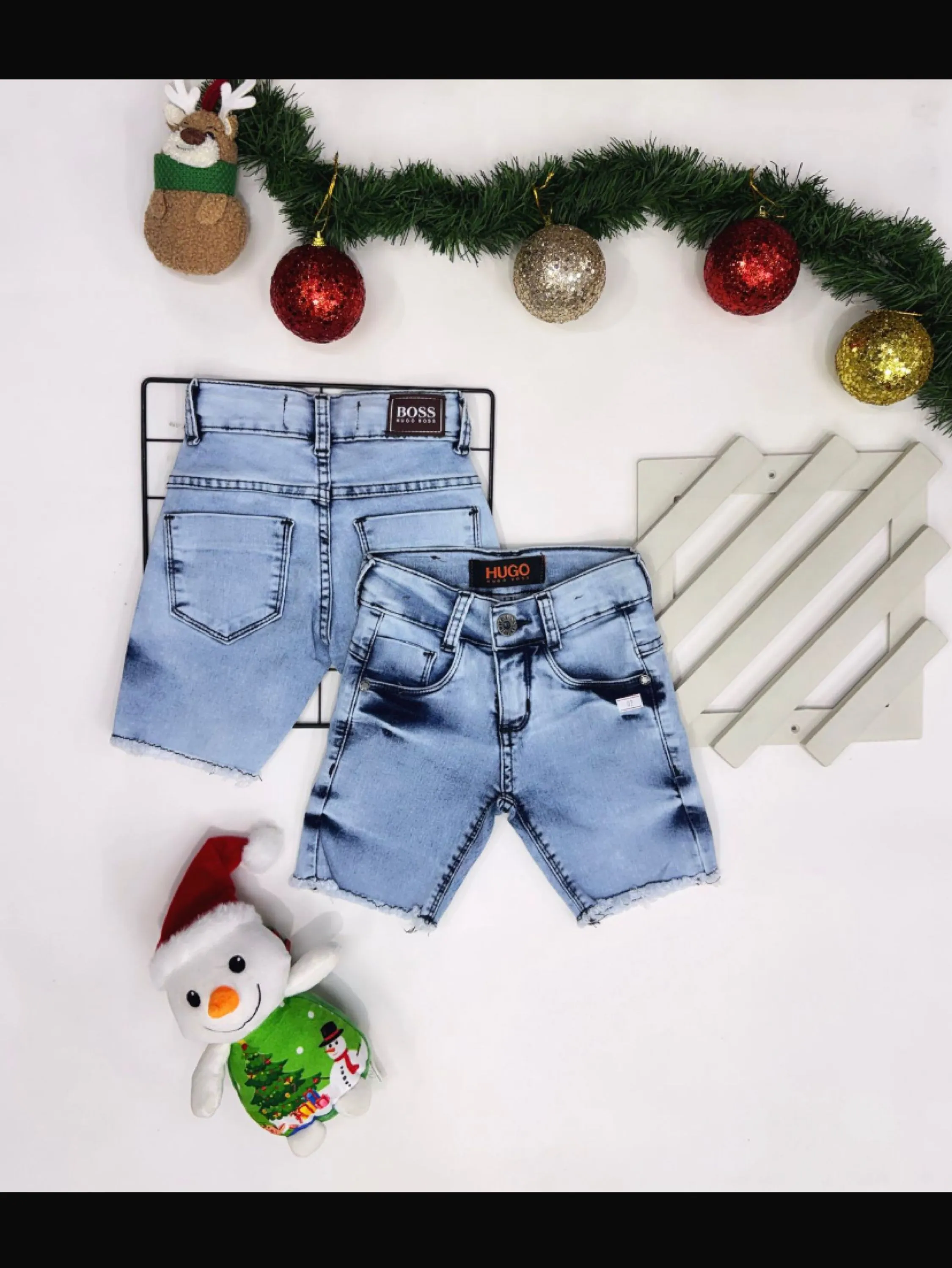 Bermuda jeans barra desfiada Boss infantil/juvenil