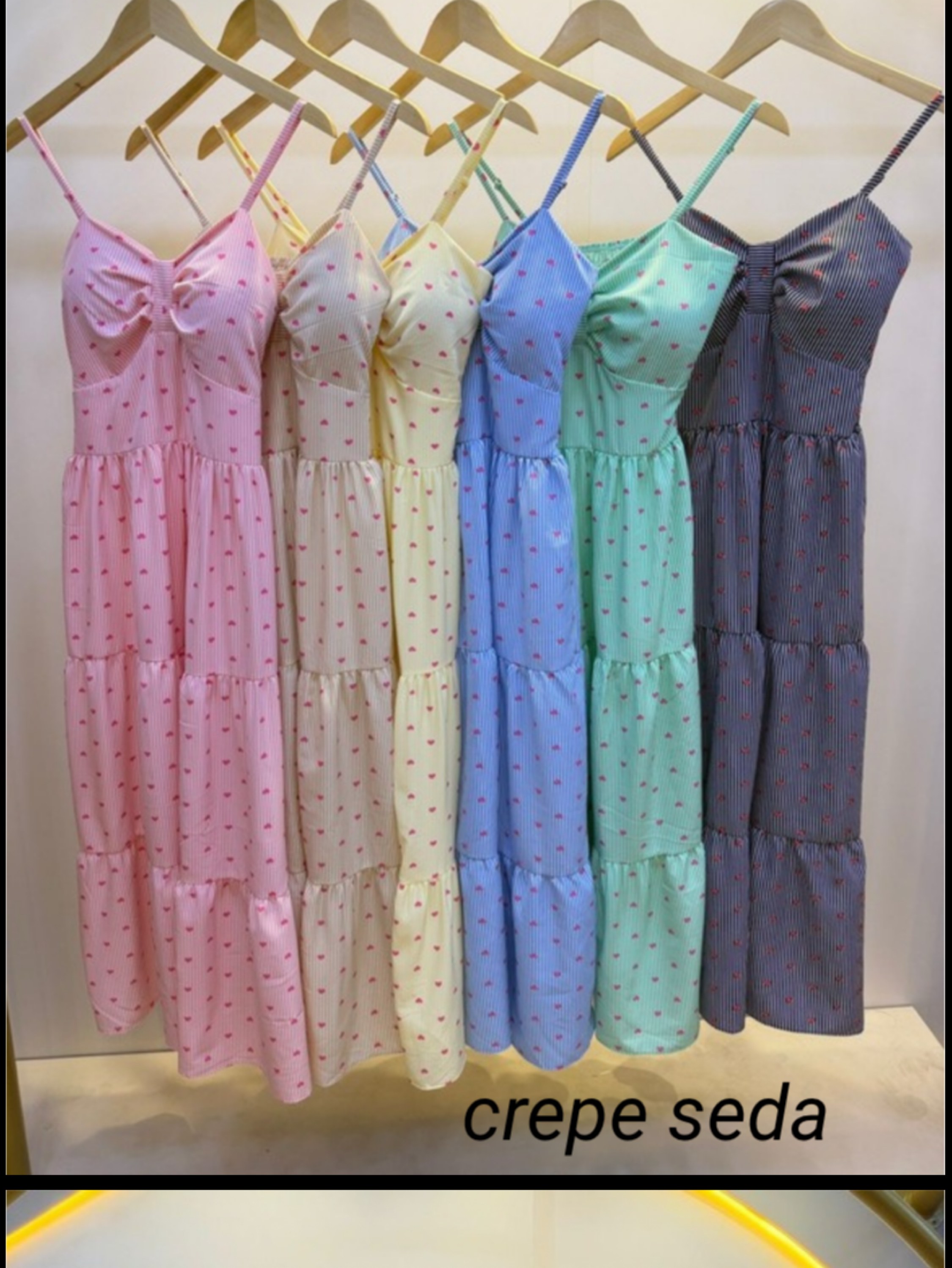 Kit com 3 vestidos lomguete