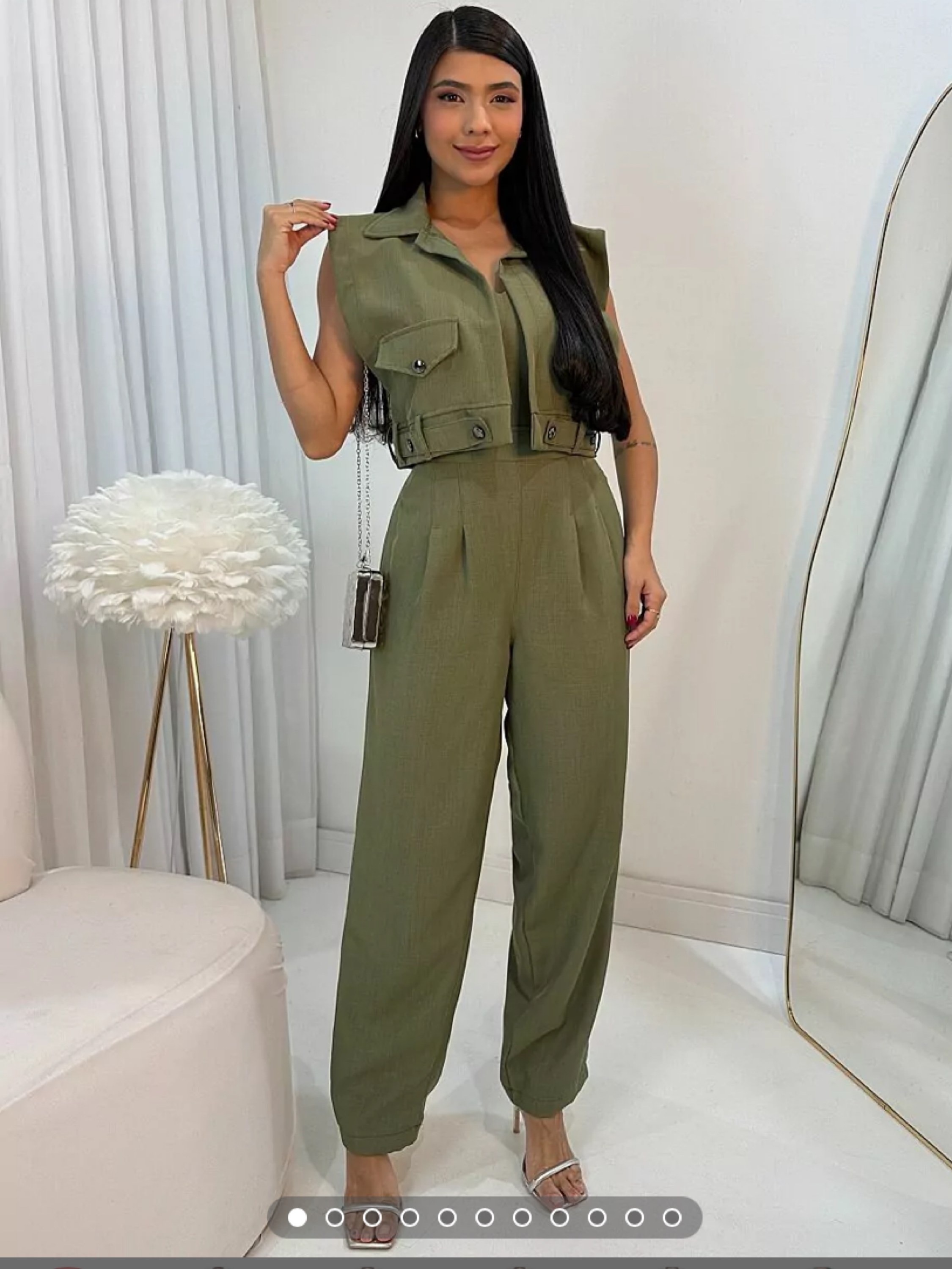 Macacão Vitória slim acompanha colete