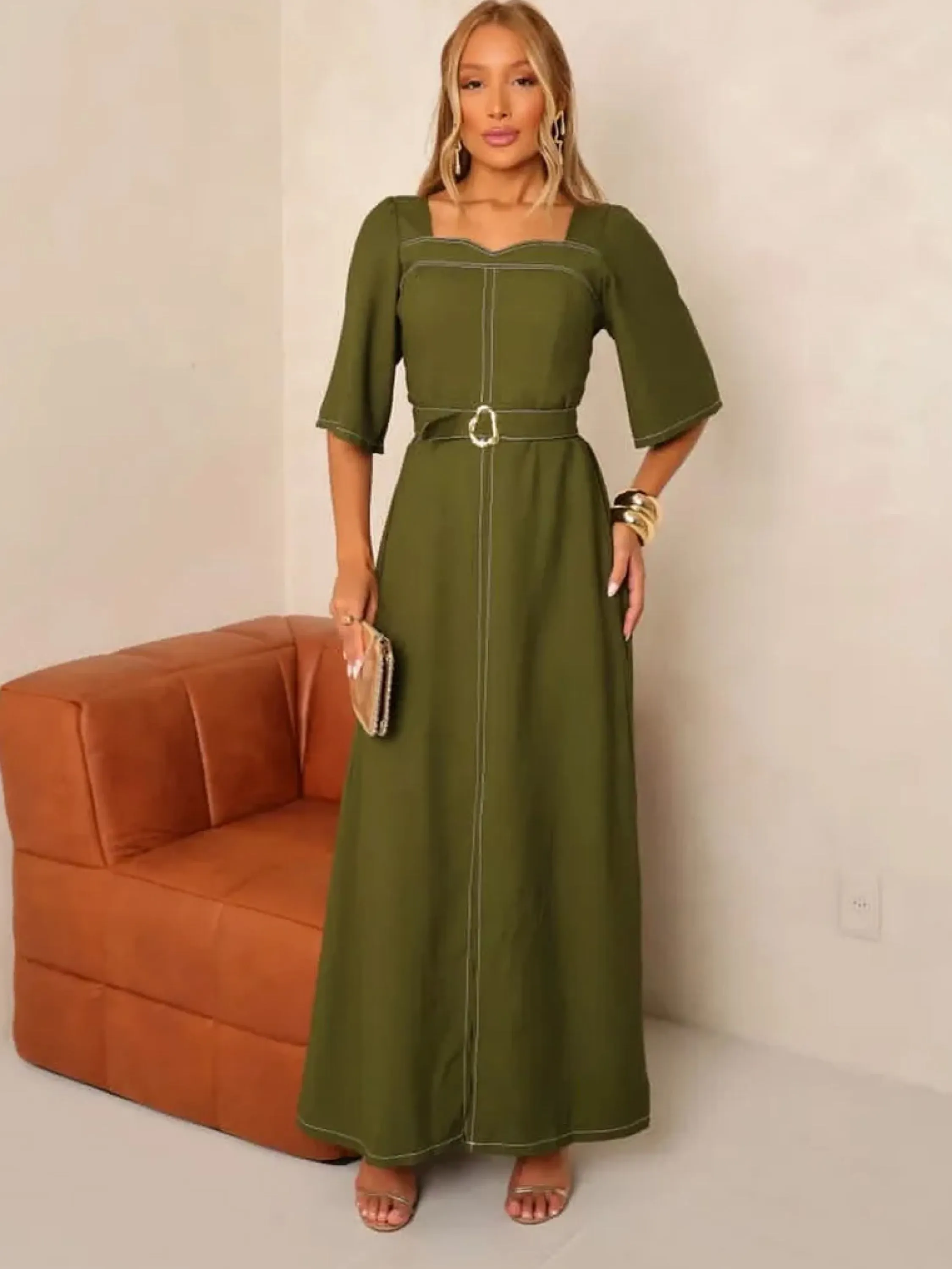 Vestido longo com cinto tecido linho