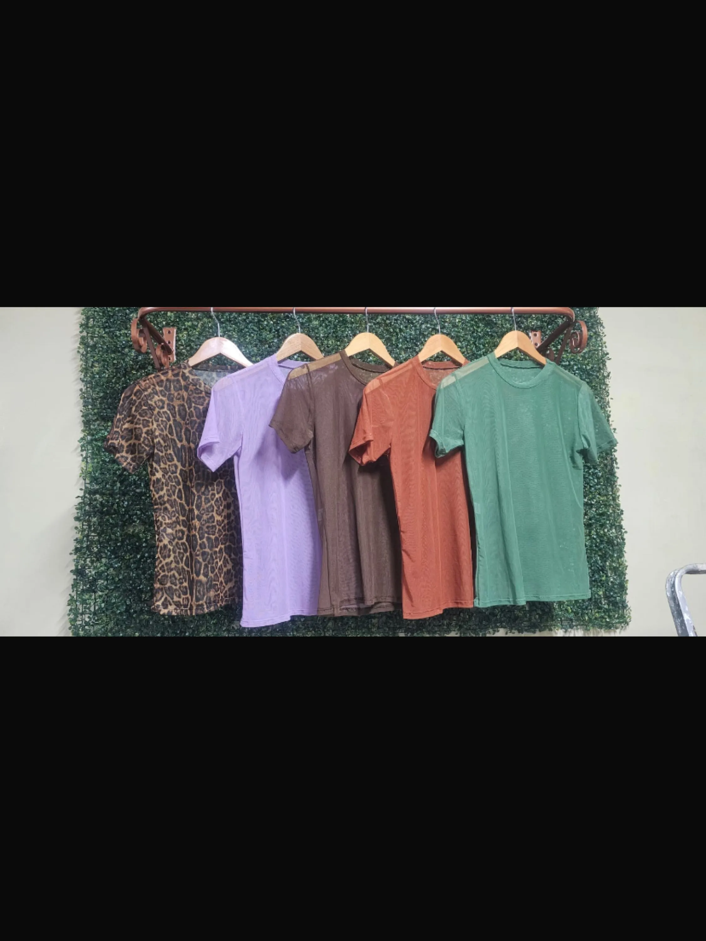 Kit com 4 blusinhas básicas tecido tule