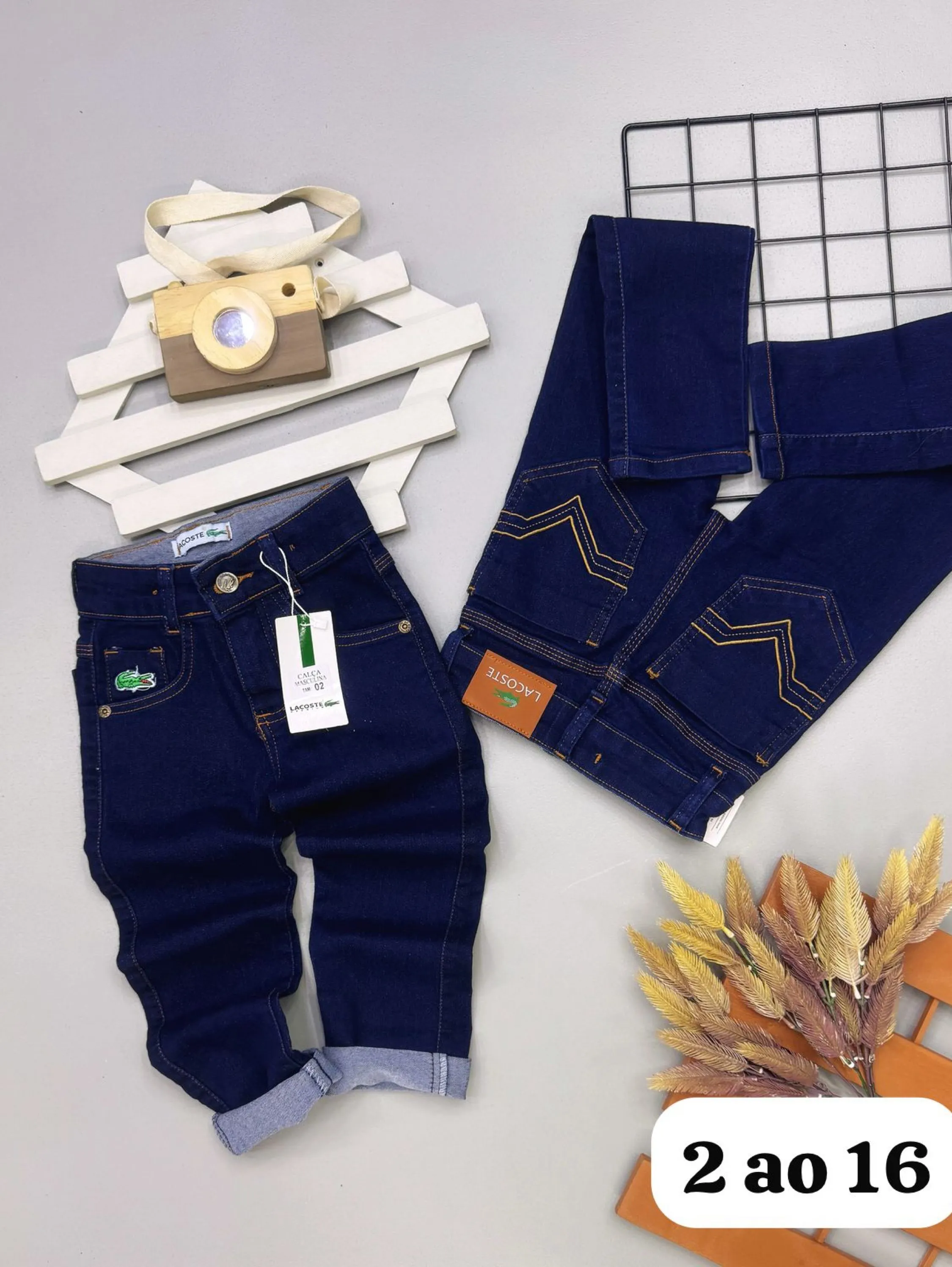 Calça jeans Lacoste infantil /juvenil