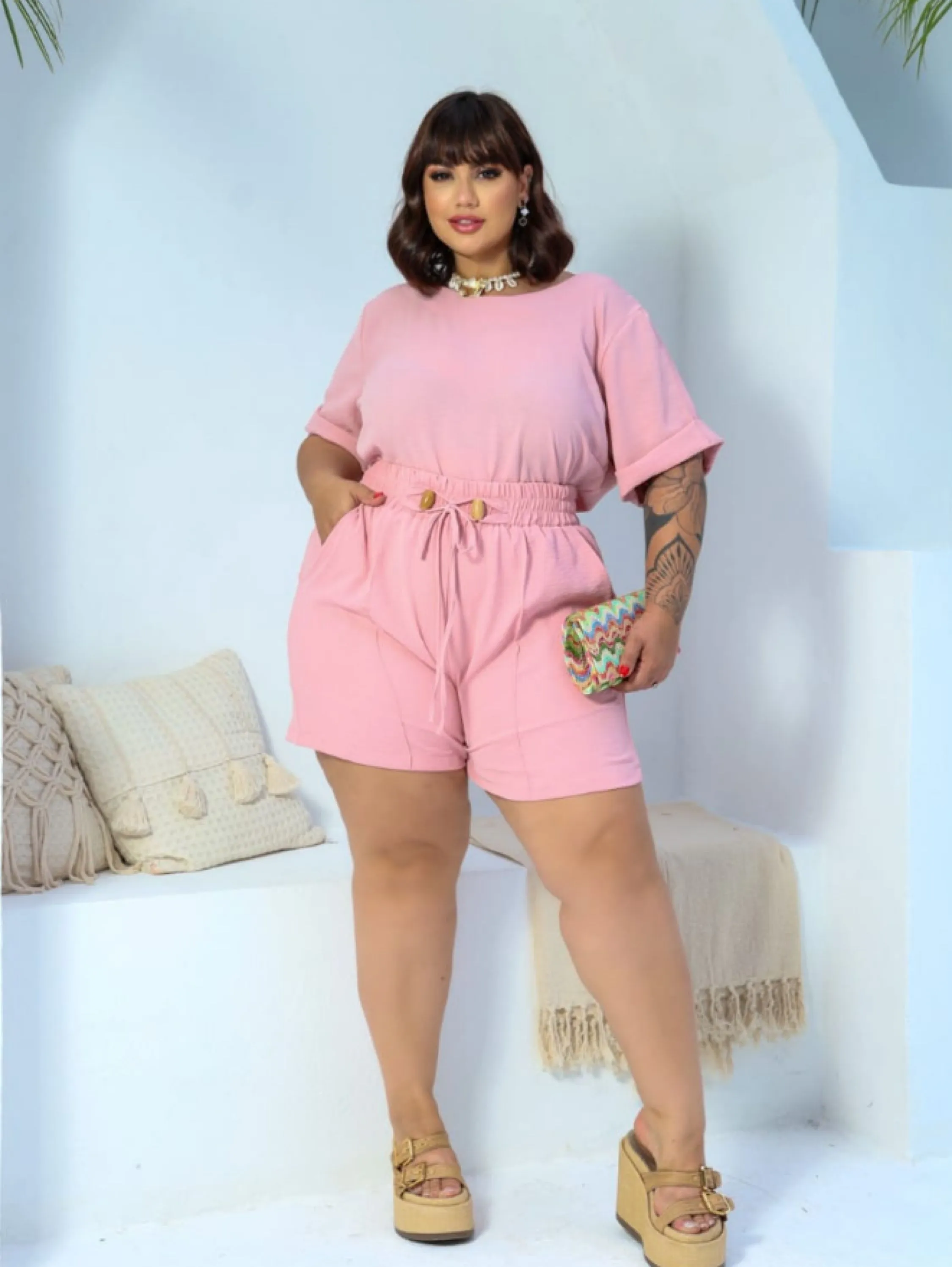 Conjunto  Iza shorts com elástico e Cropped plus size