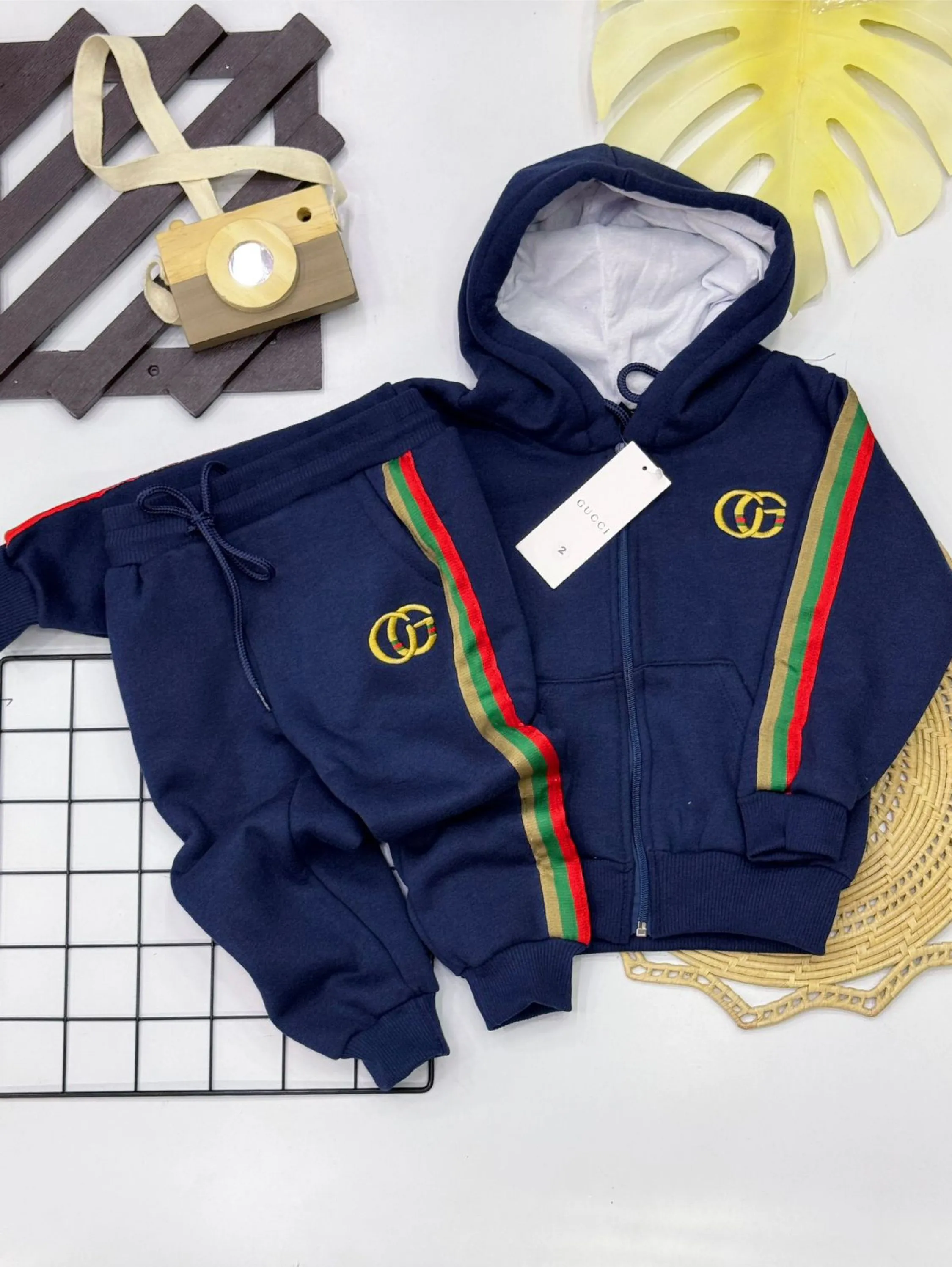 Conjunto moletom 3 cabos forrado Gucci infantil/juvenil