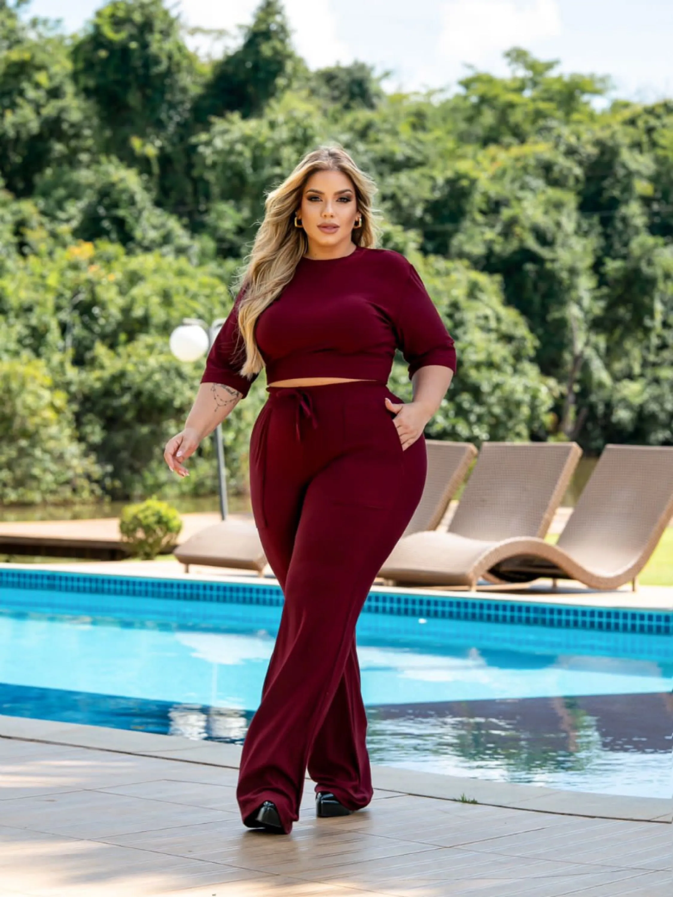 Conjunto calça e blusa plus size tecido moletinho