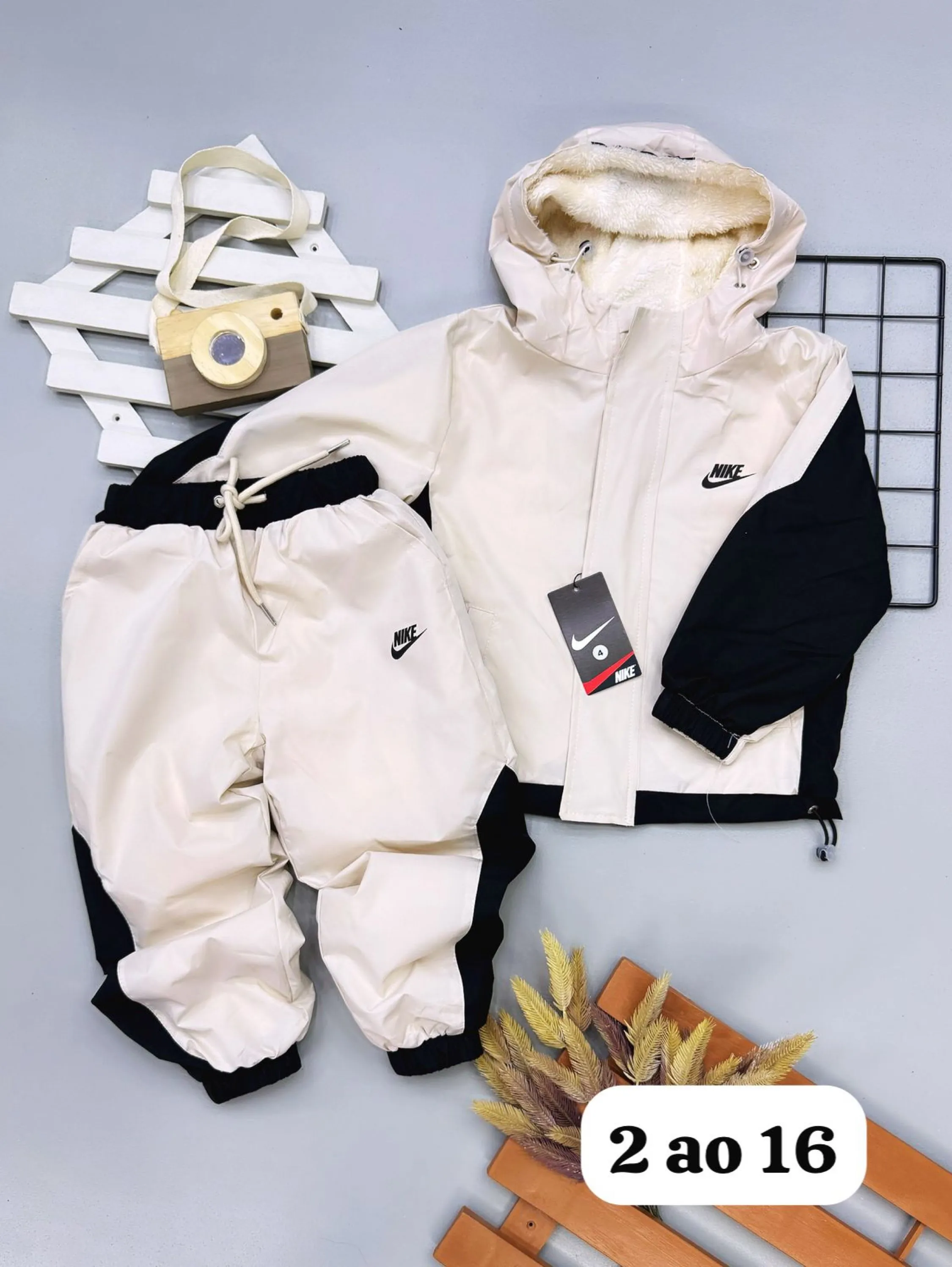 Conjunto tactel Nike peluciada infantil /juvenil