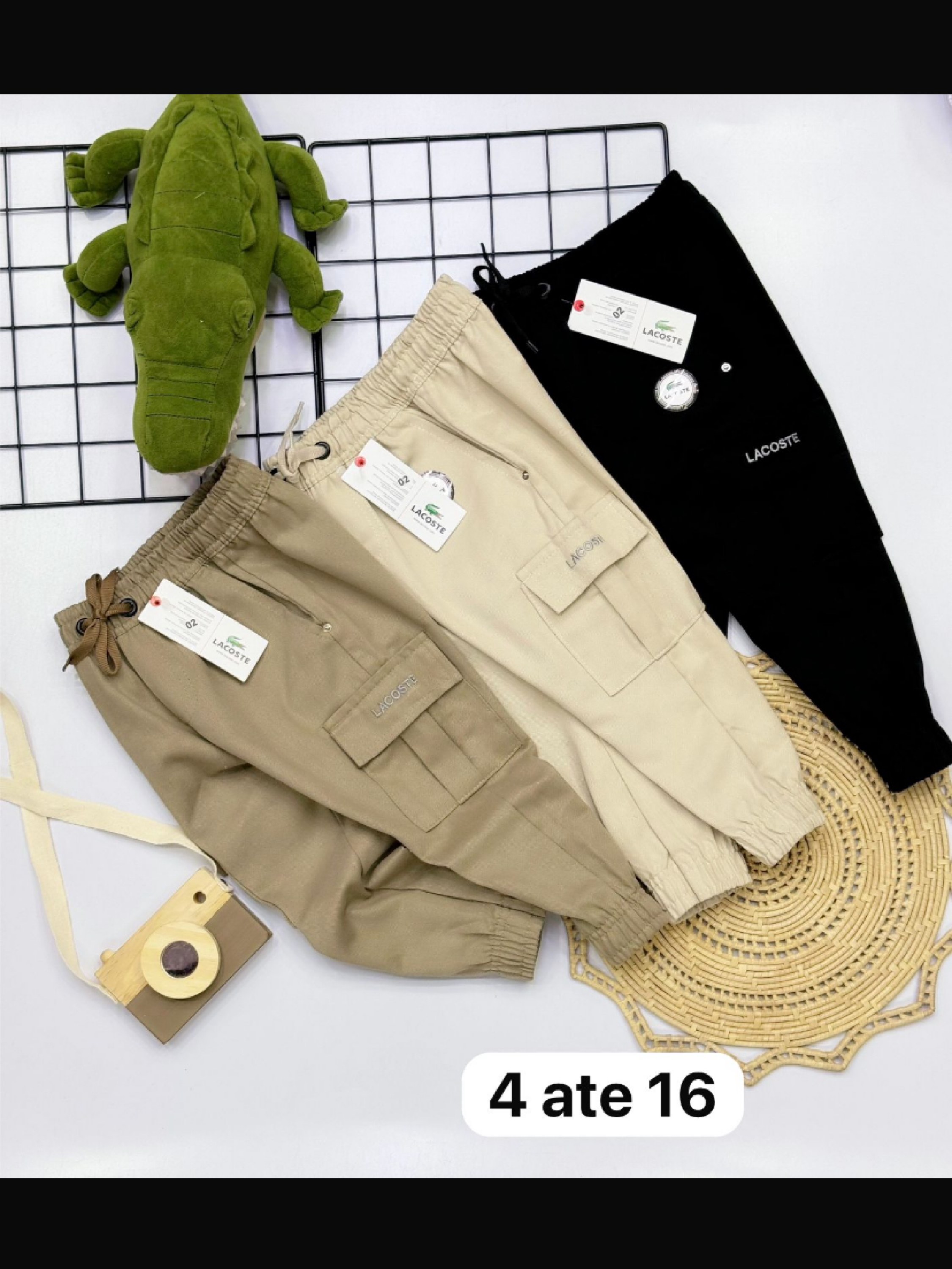 Calça Brim Cargo Lacoste infantil/juvenil