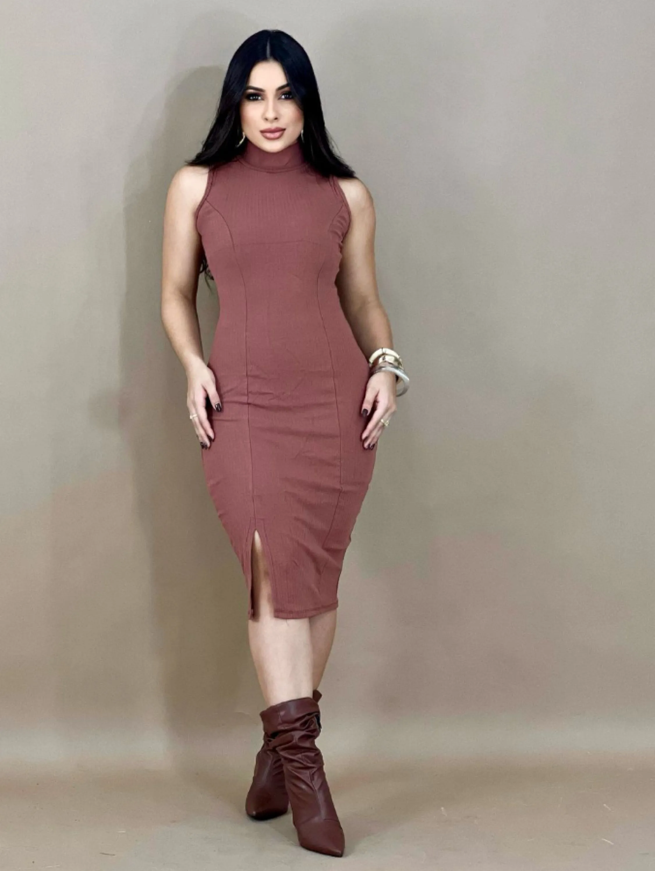 Vestido mídi regata gola alta tecido canelado/algodao