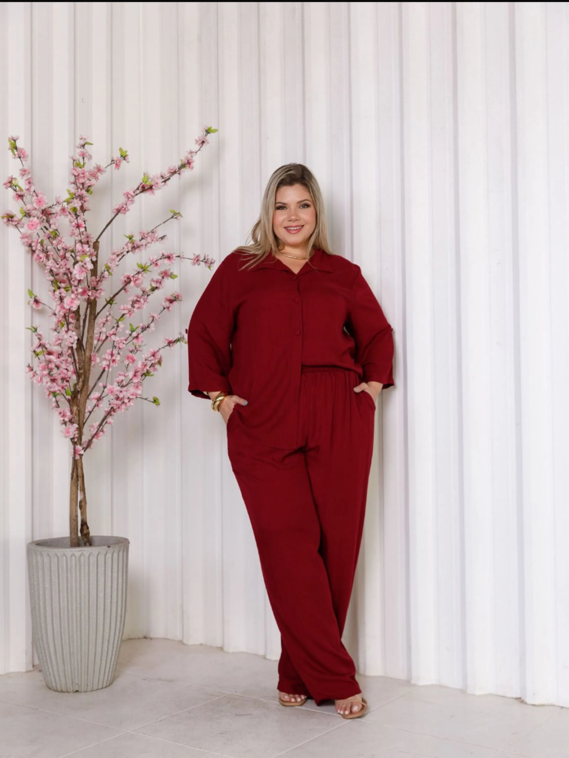 Conjunto Laura pantalona e camisa Plus size