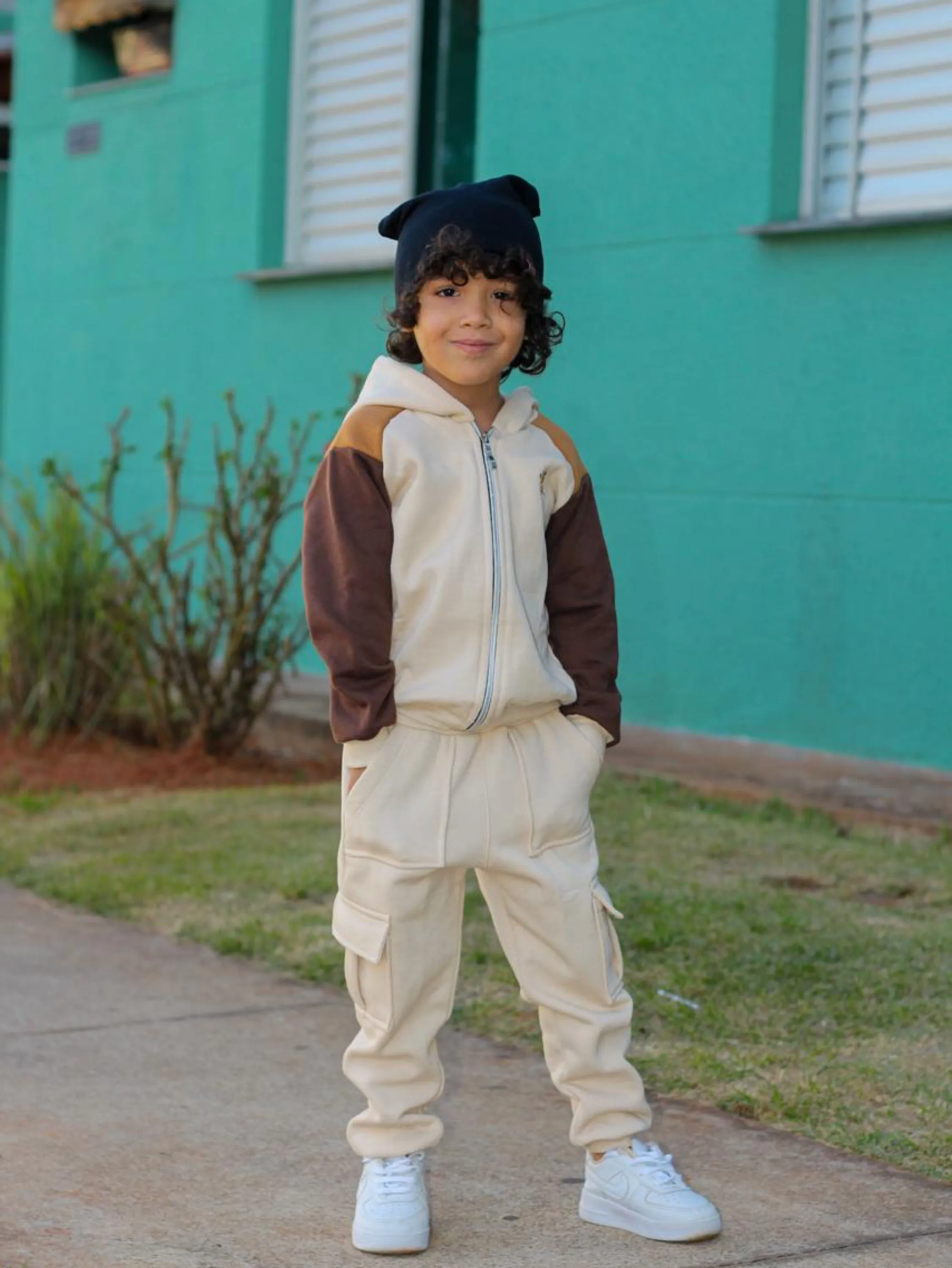 Conjunto de moletom cargo flanelado infantil