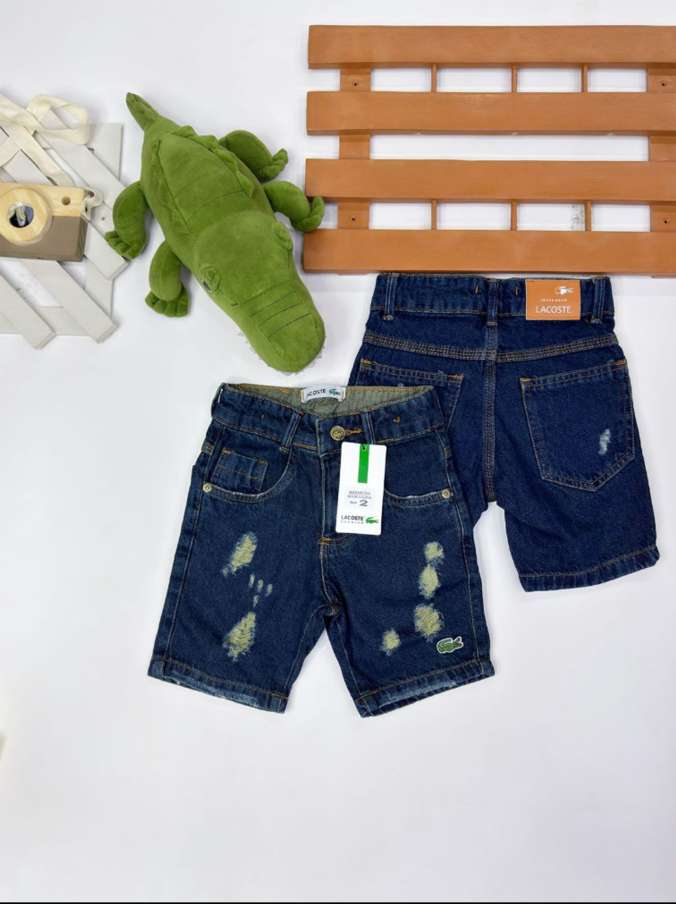 Bermuda jeans Lacoste infantil /juvenil