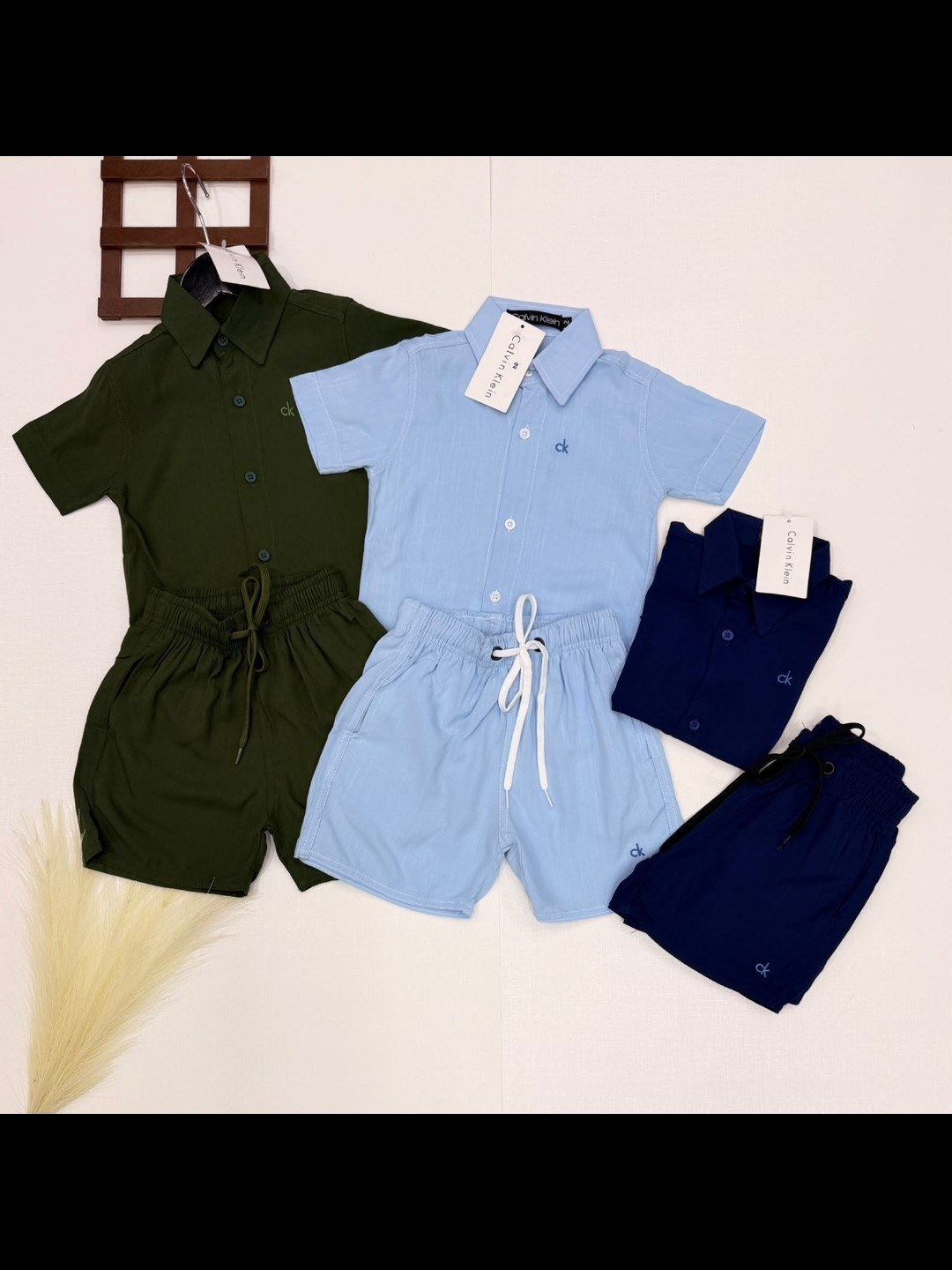 Conjunto Calvin Klein infantil/juvenil