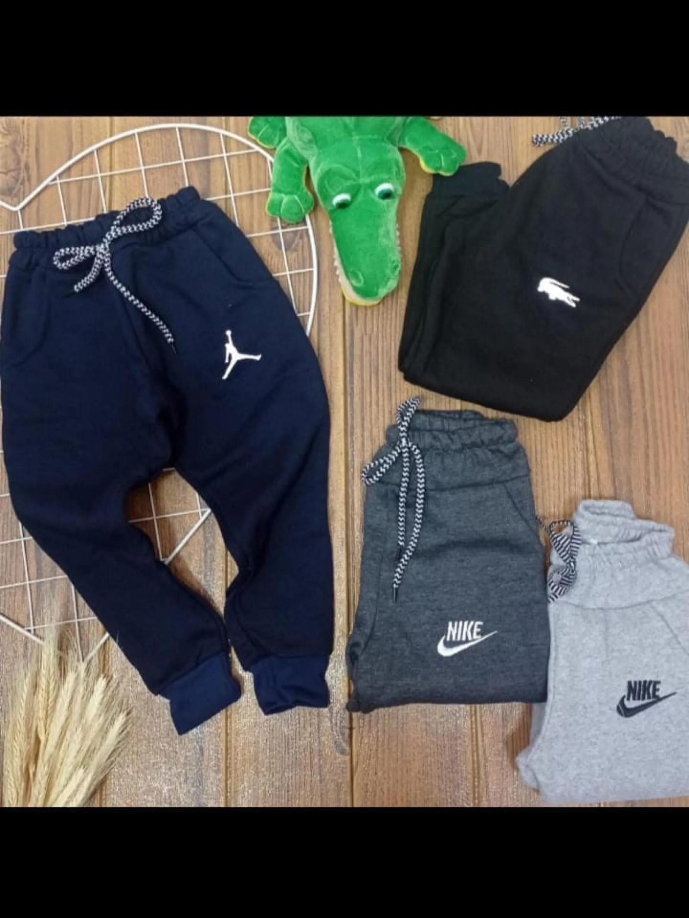 Calça de moleton flanelada infantil