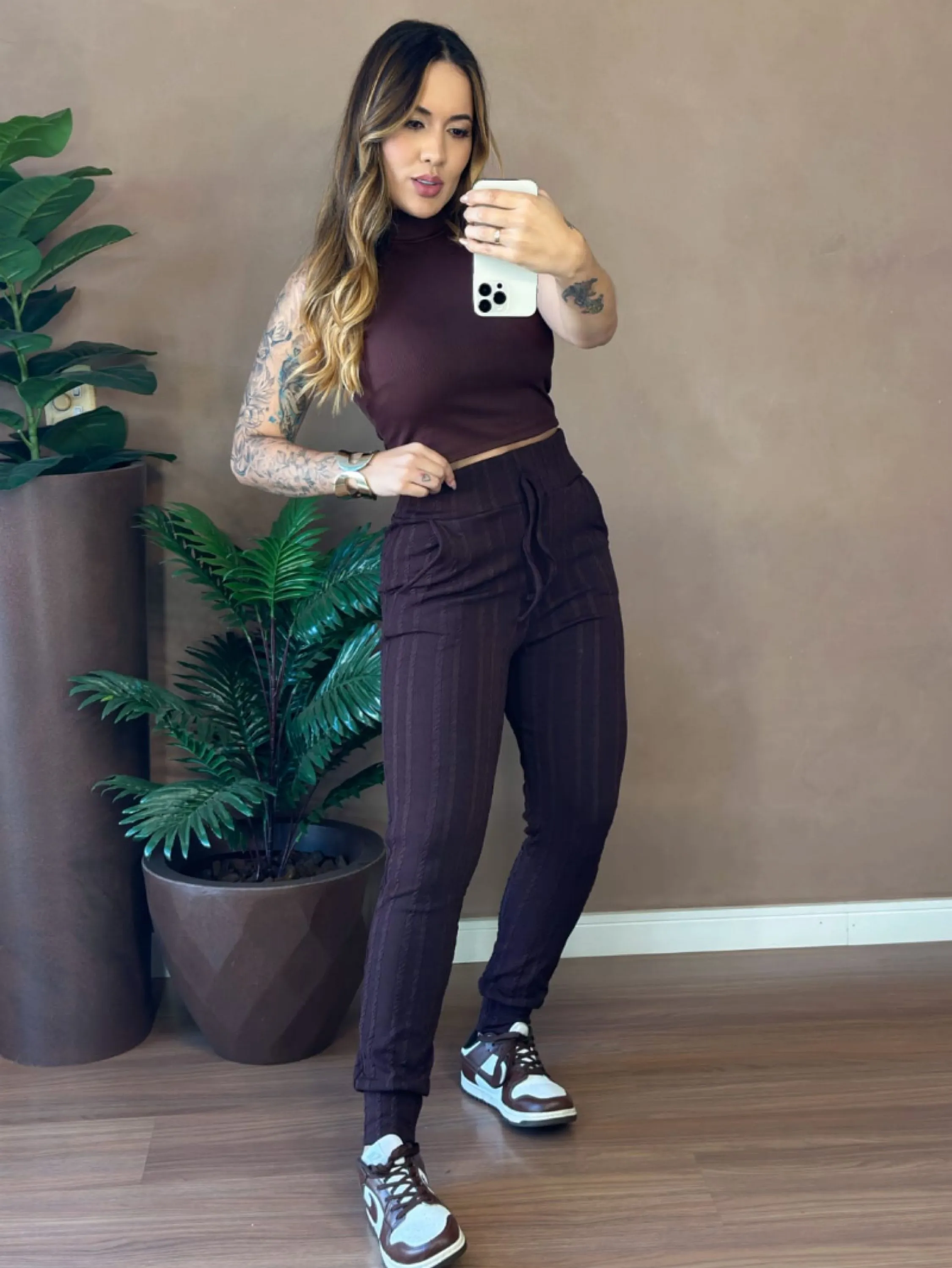 Calça  feminina tecido ribana