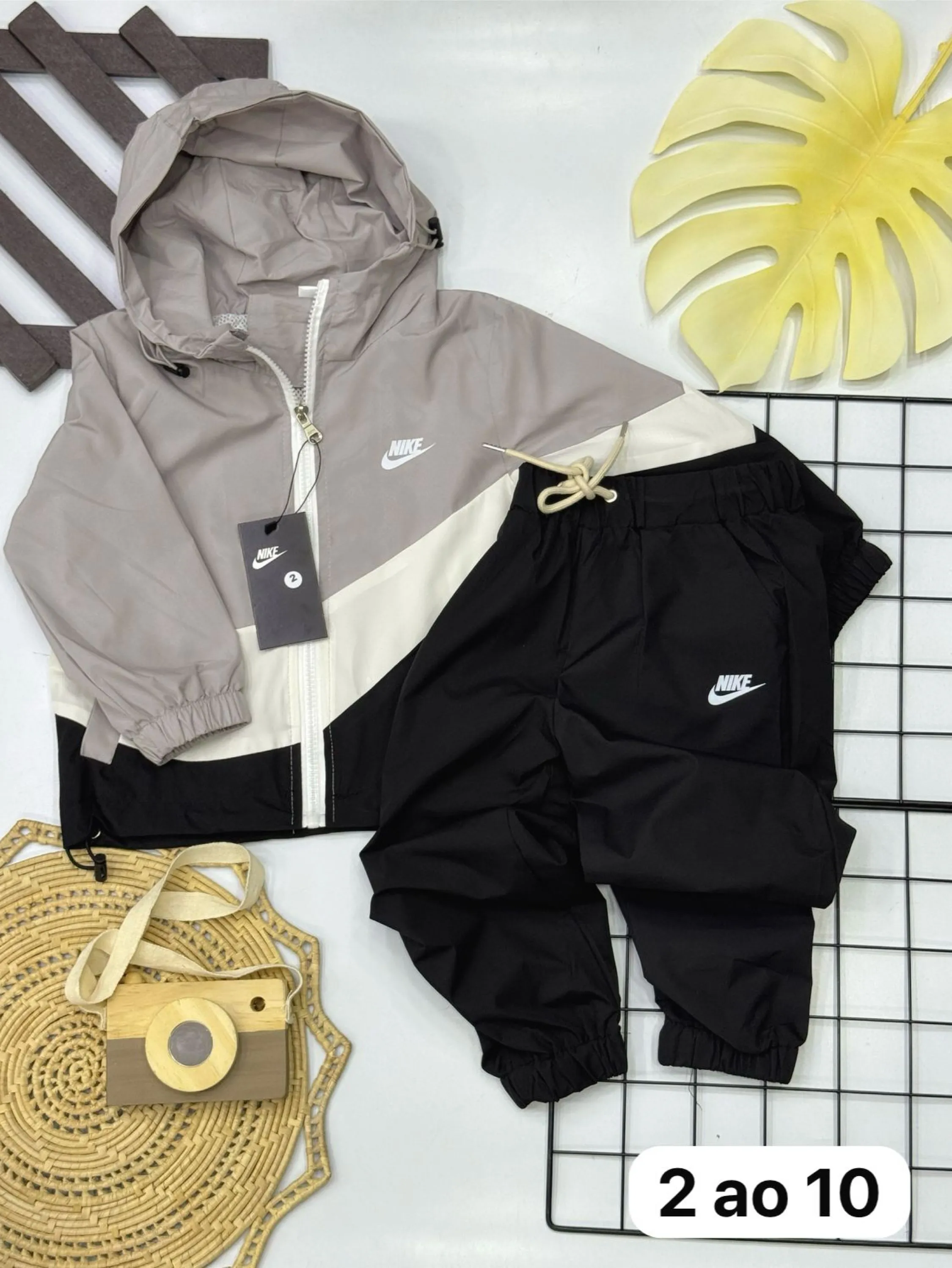 Conjunto Nike táctil importado infantil/juvenil