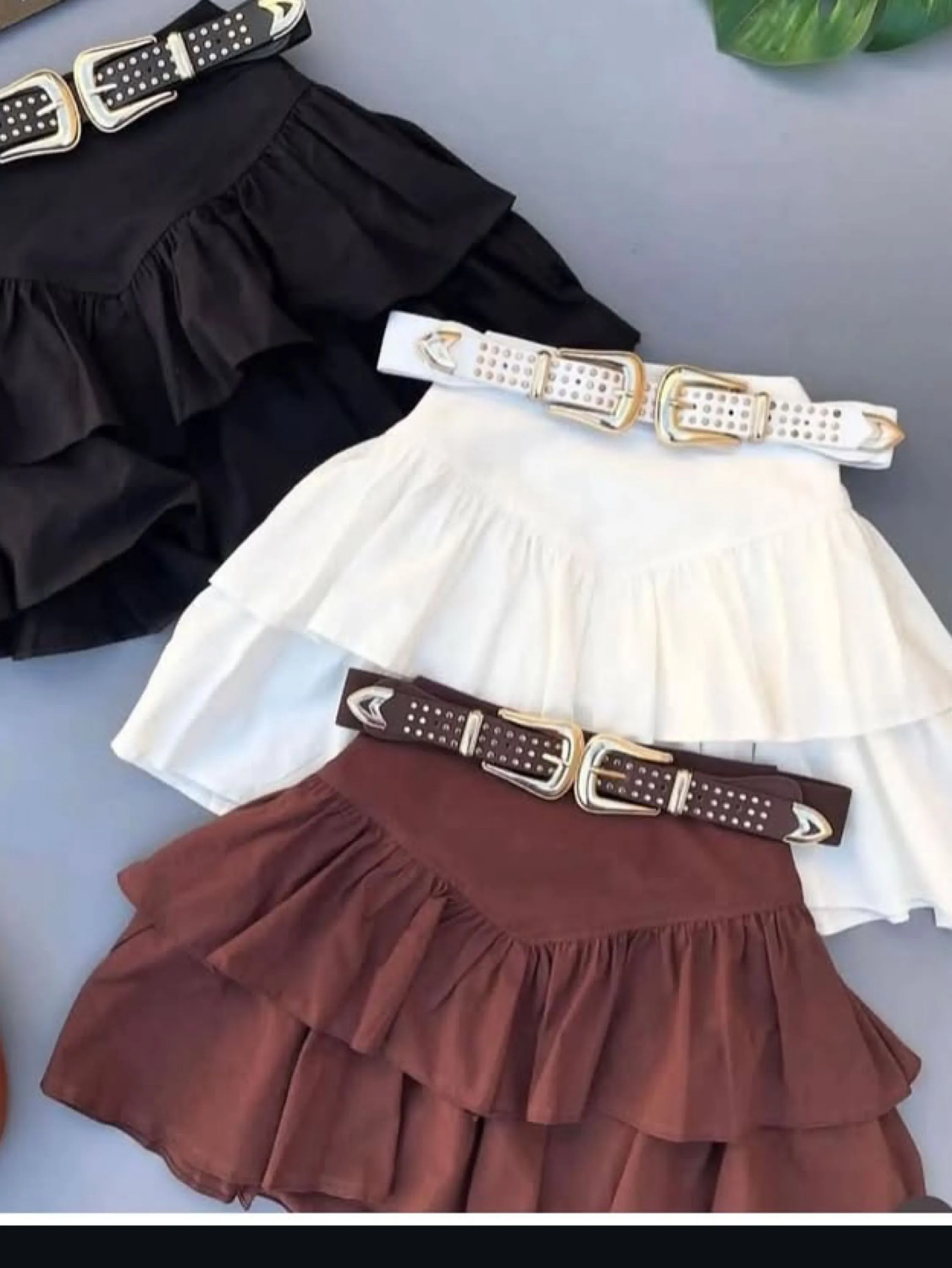 Shorts saia tecido sensorial veste até 40