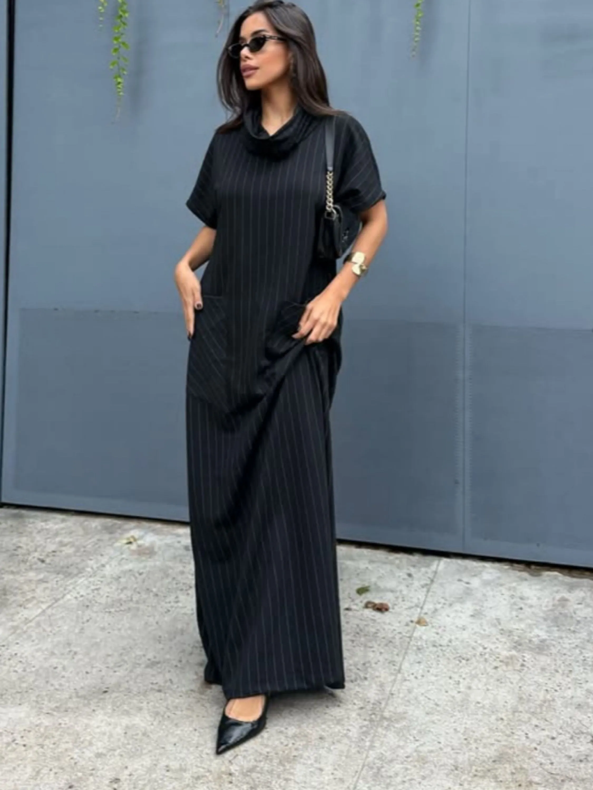 Vestido longo com gola risca de Giz tecido moletom sem felpo